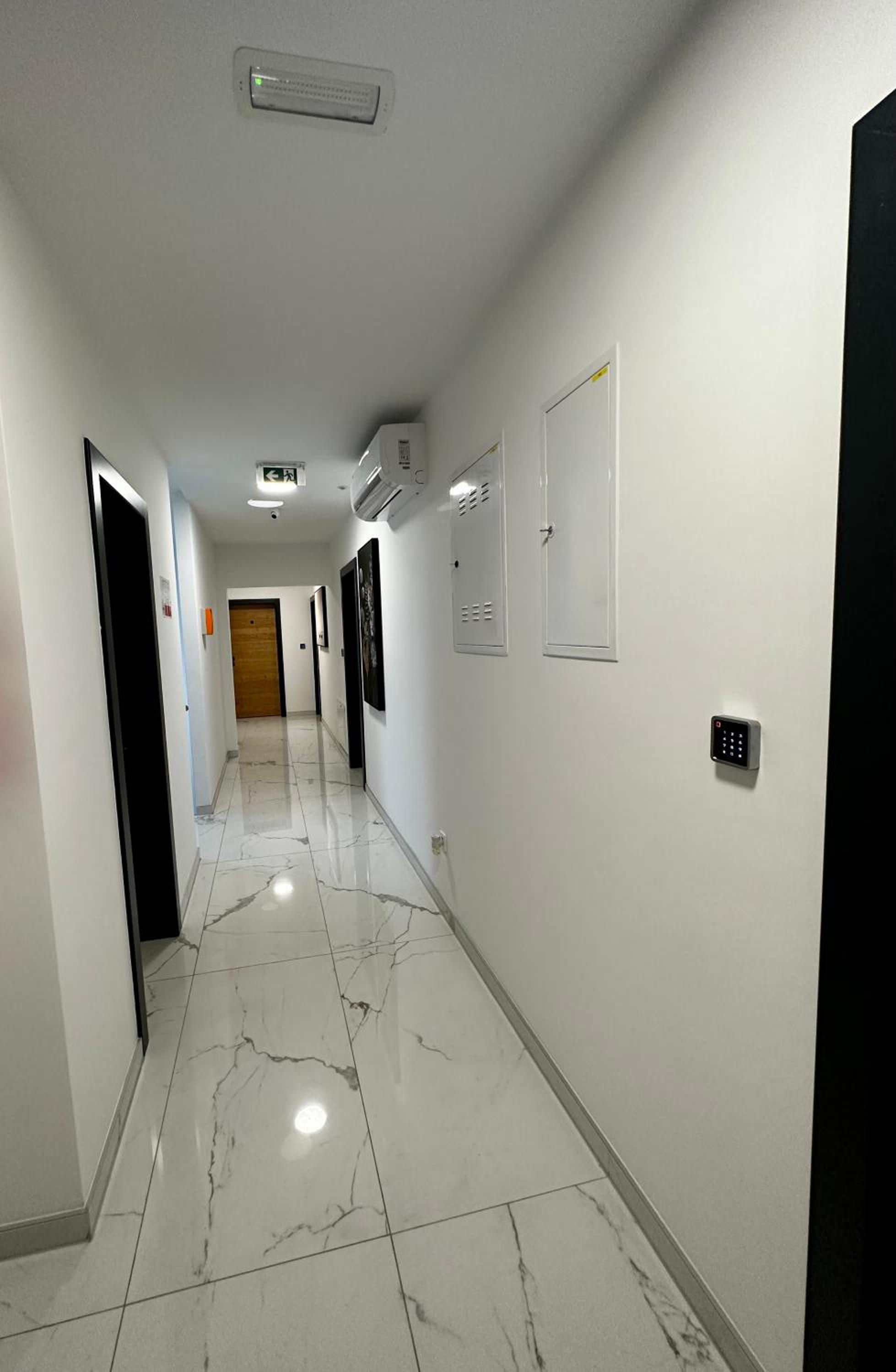 RoomSB