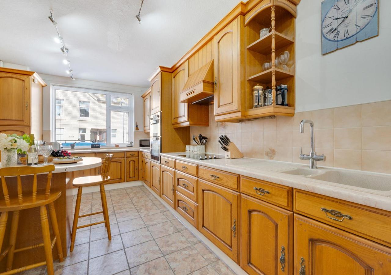 4 Bed in Seaton oc-mbbrk