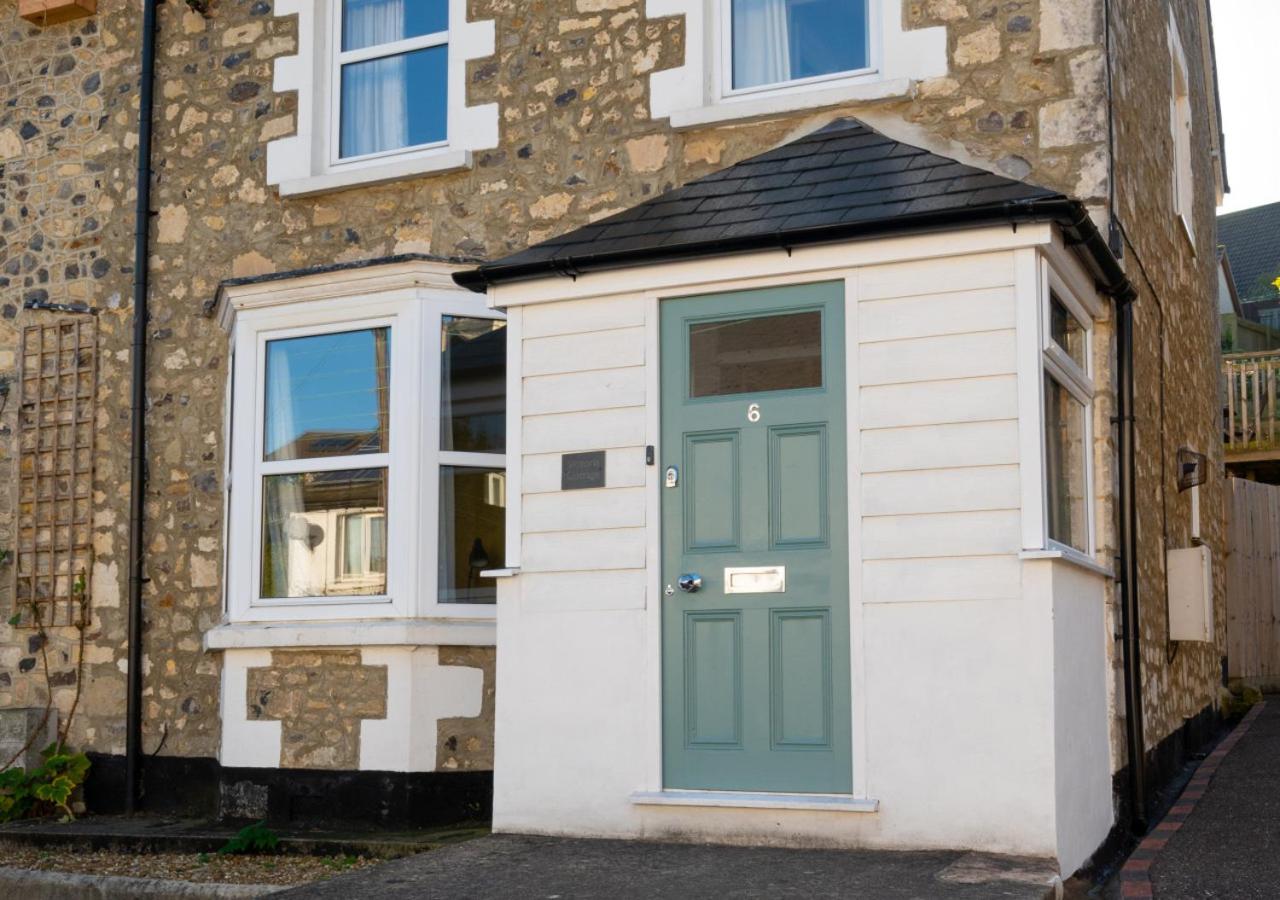 Victoria Cottage
