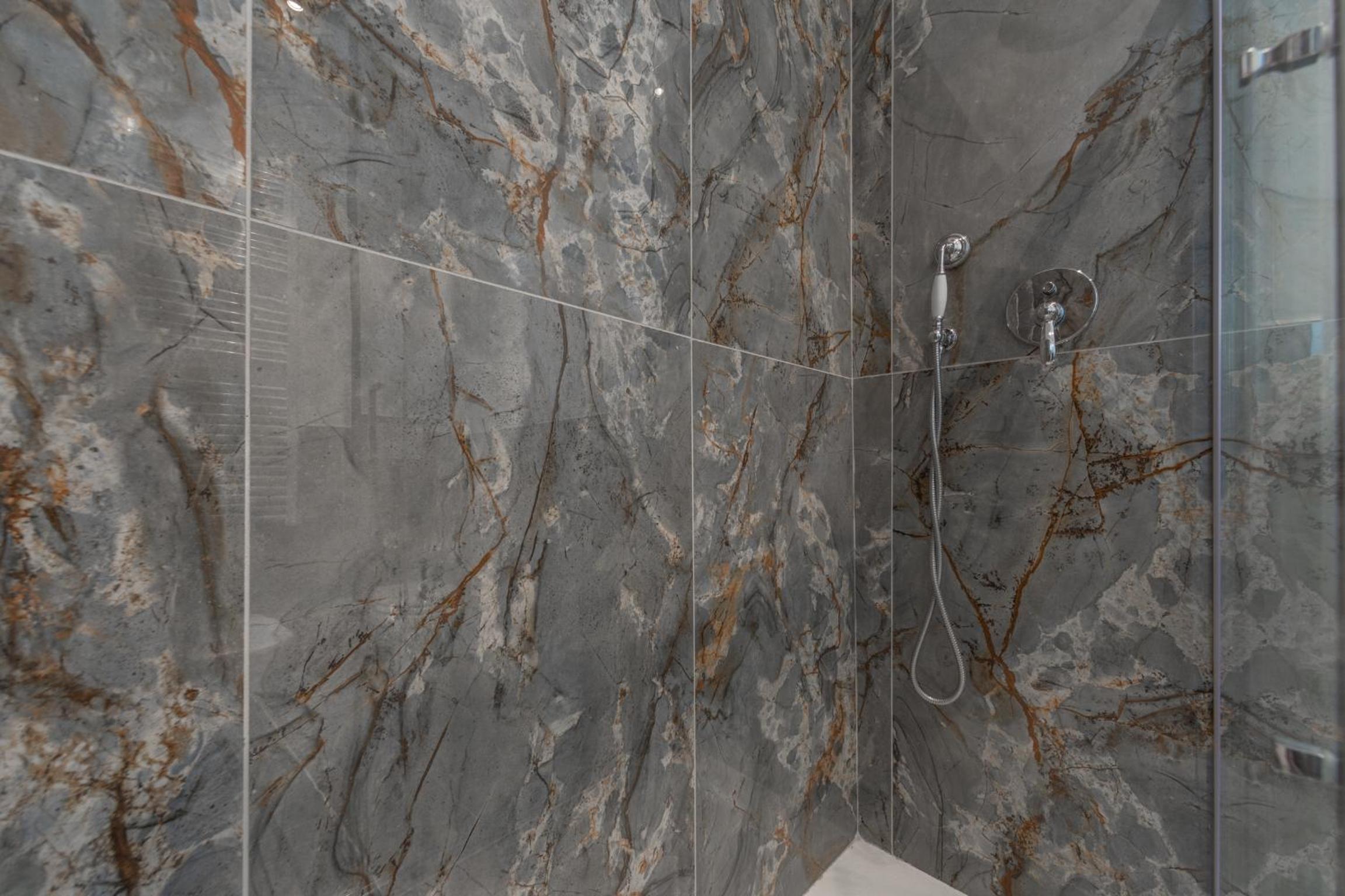 Duomo Smart Suites