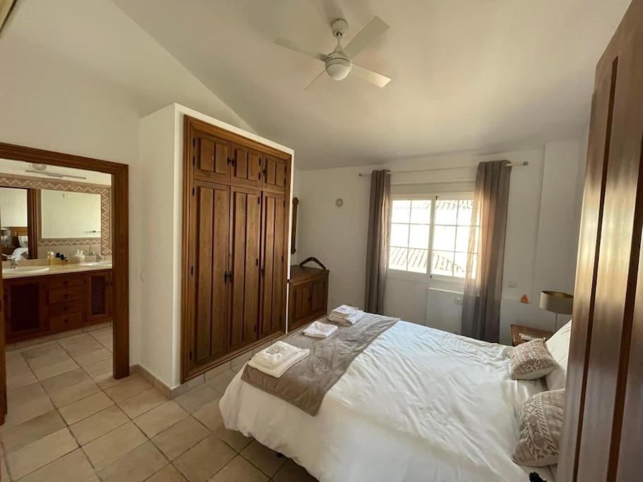 Large Family Townhouse with private pool in Benahavis Village