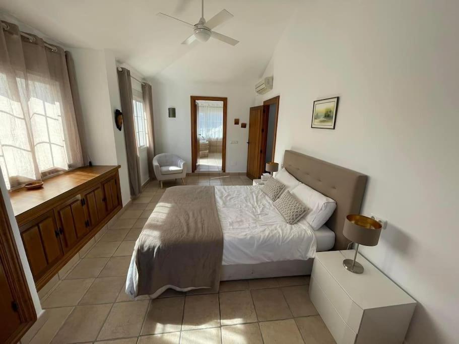 Large Family Townhouse with private pool in Benahavis Village