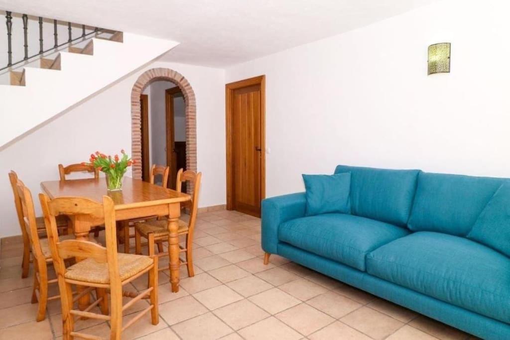 Large Family Townhouse with private pool in Benahavis Village