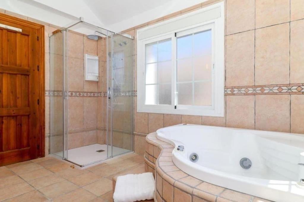 Large Family Townhouse with private pool in Benahavis Village