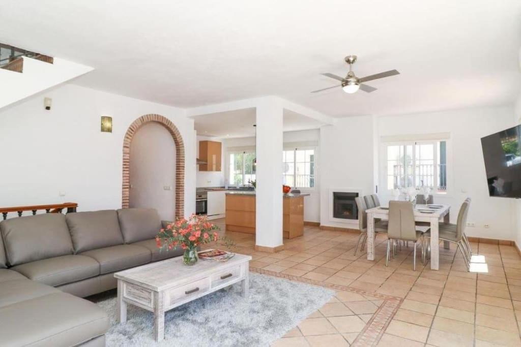 Large Family Townhouse with private pool in Benahavis Village