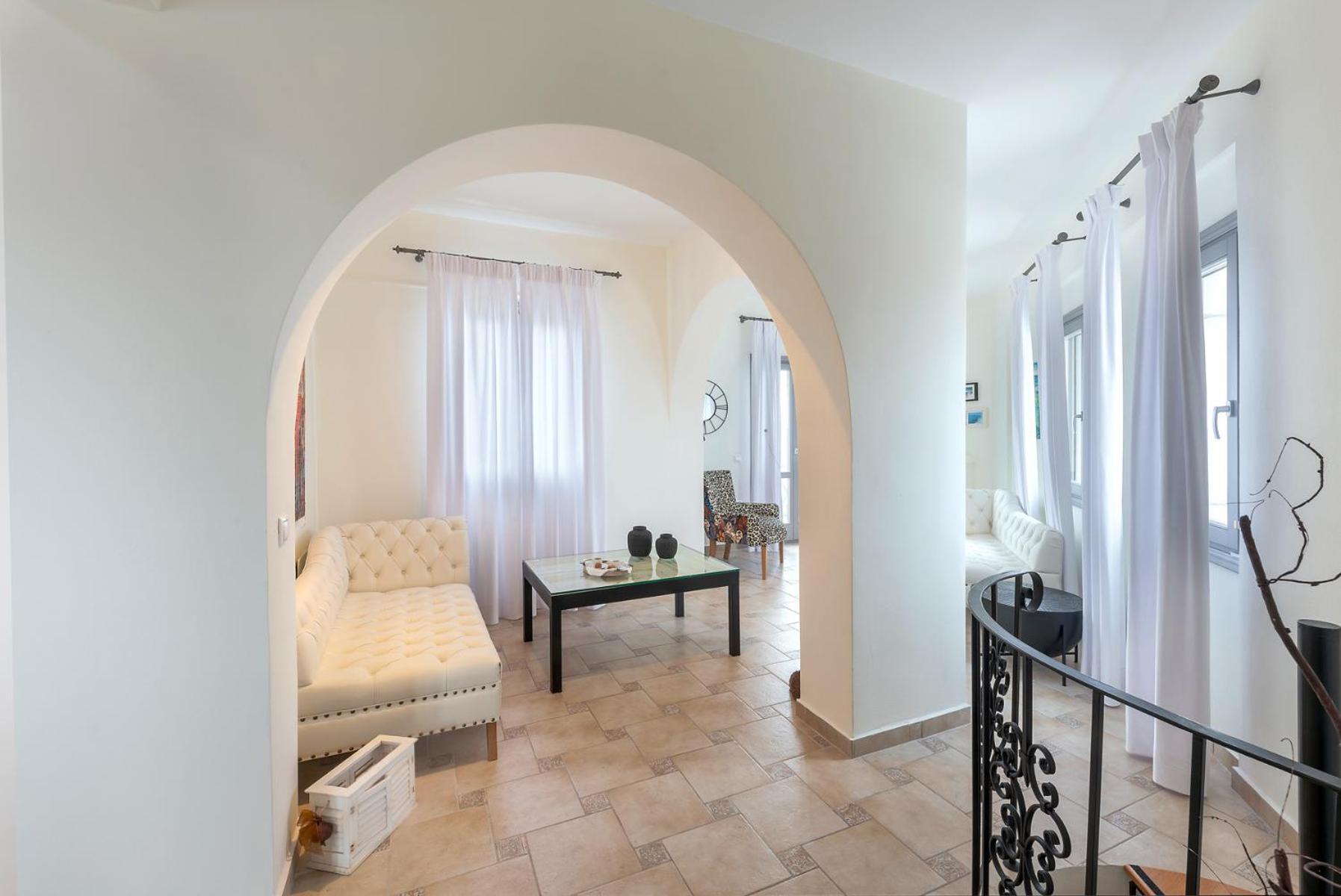 Hemera Holiday Home villa on Santorini