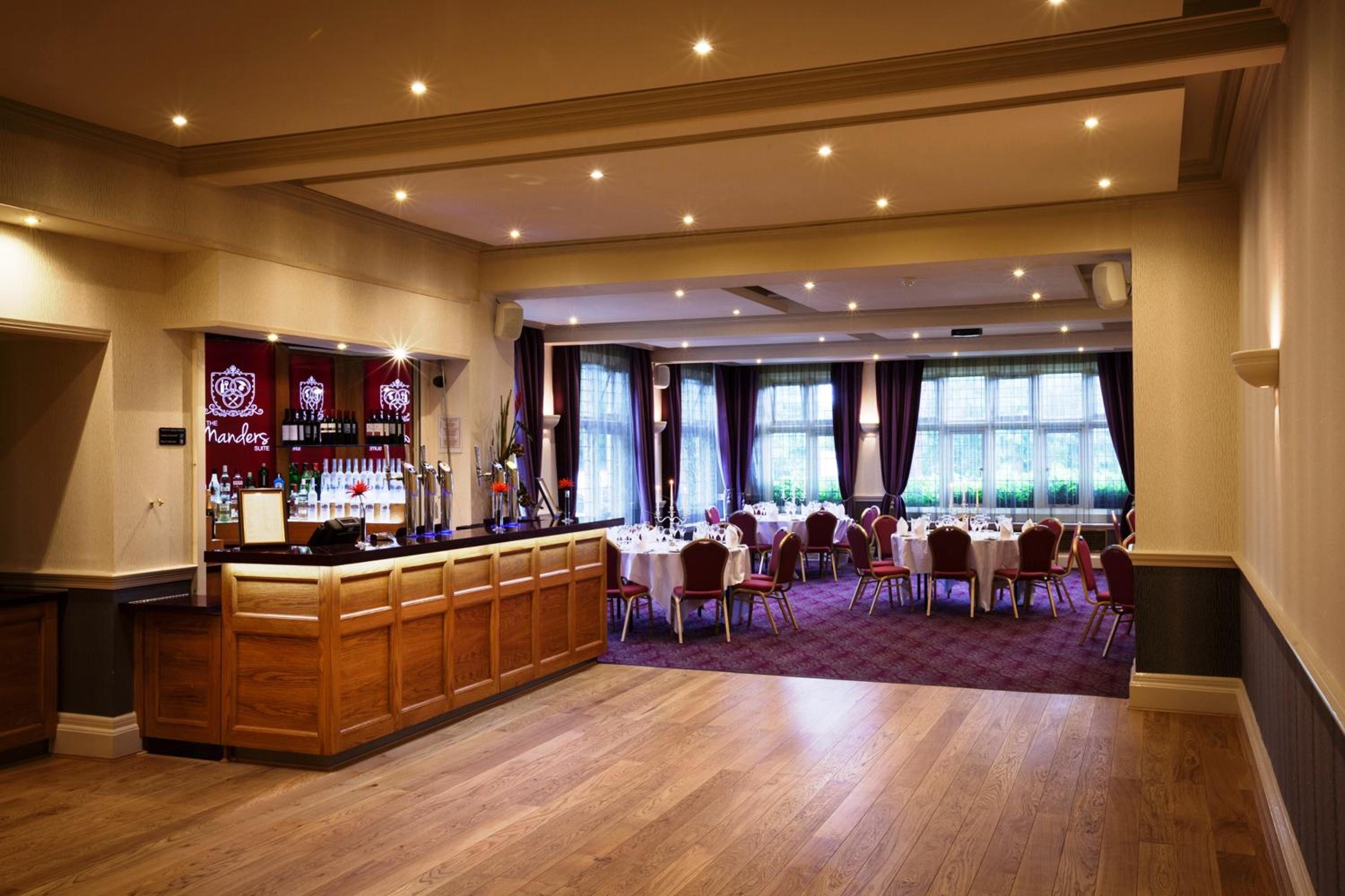 Wolverhampton Vacations - The Mount Country Manor Hotel  Golf Wolverhampton - Property Image 85