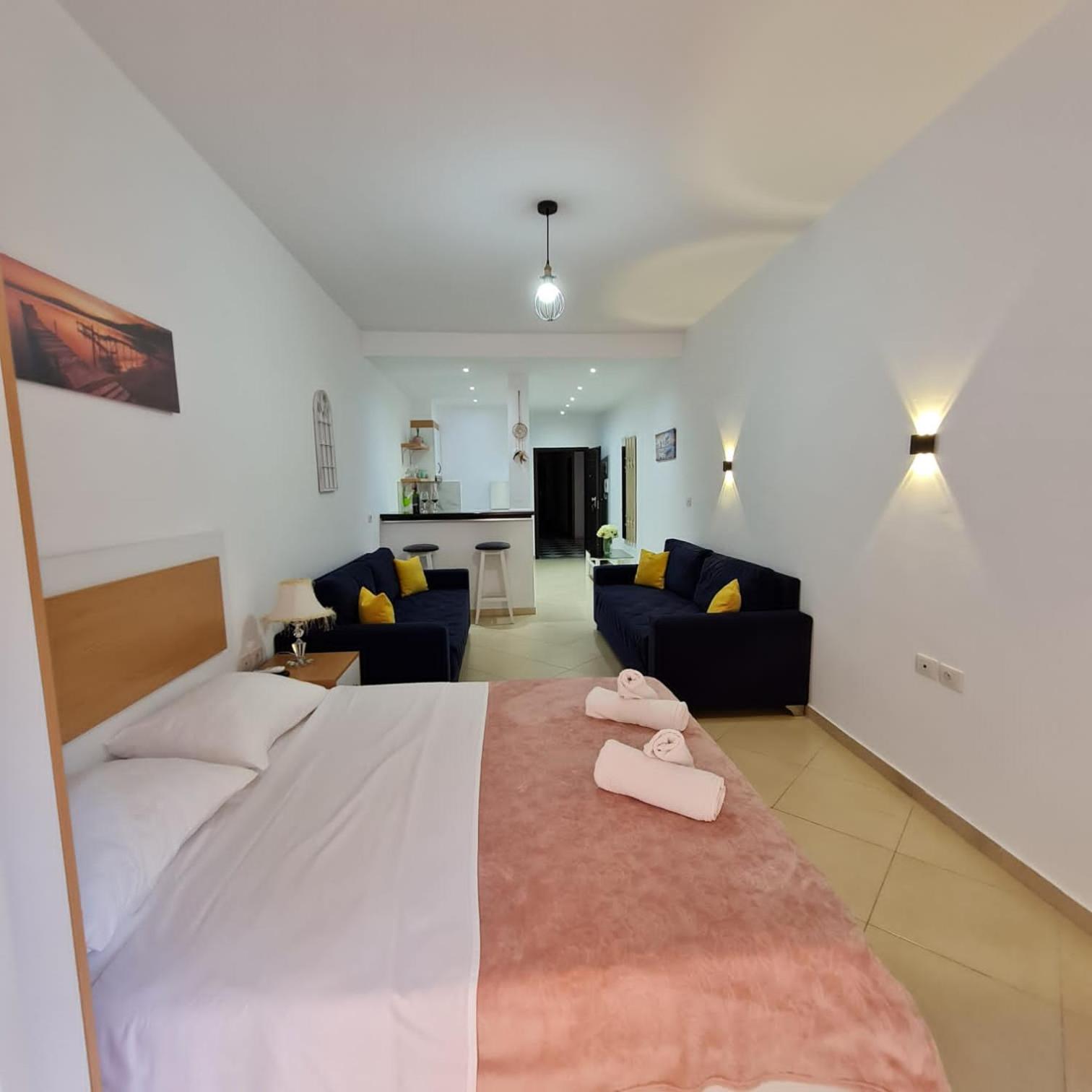 Studio by the beach - Vlore