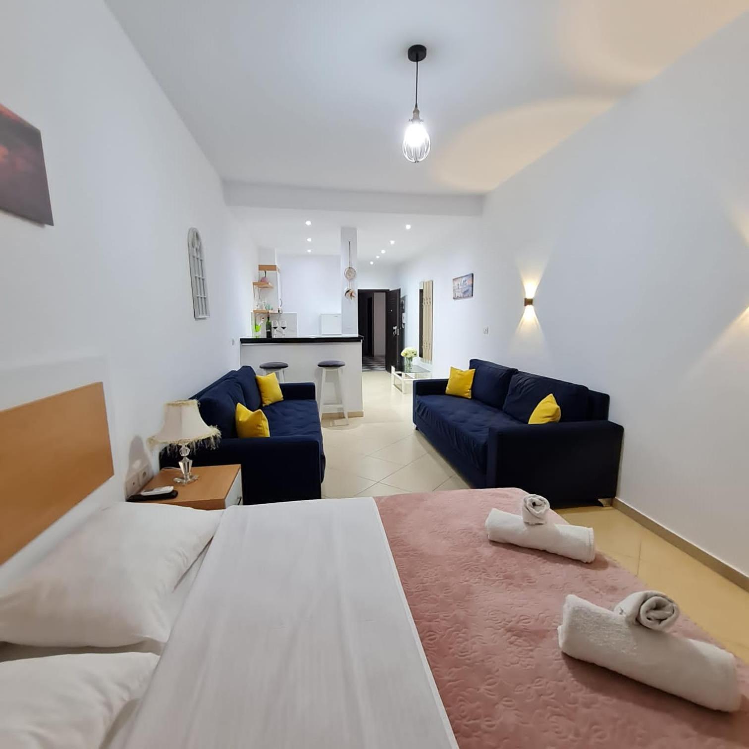 Studio by the beach - Vlore