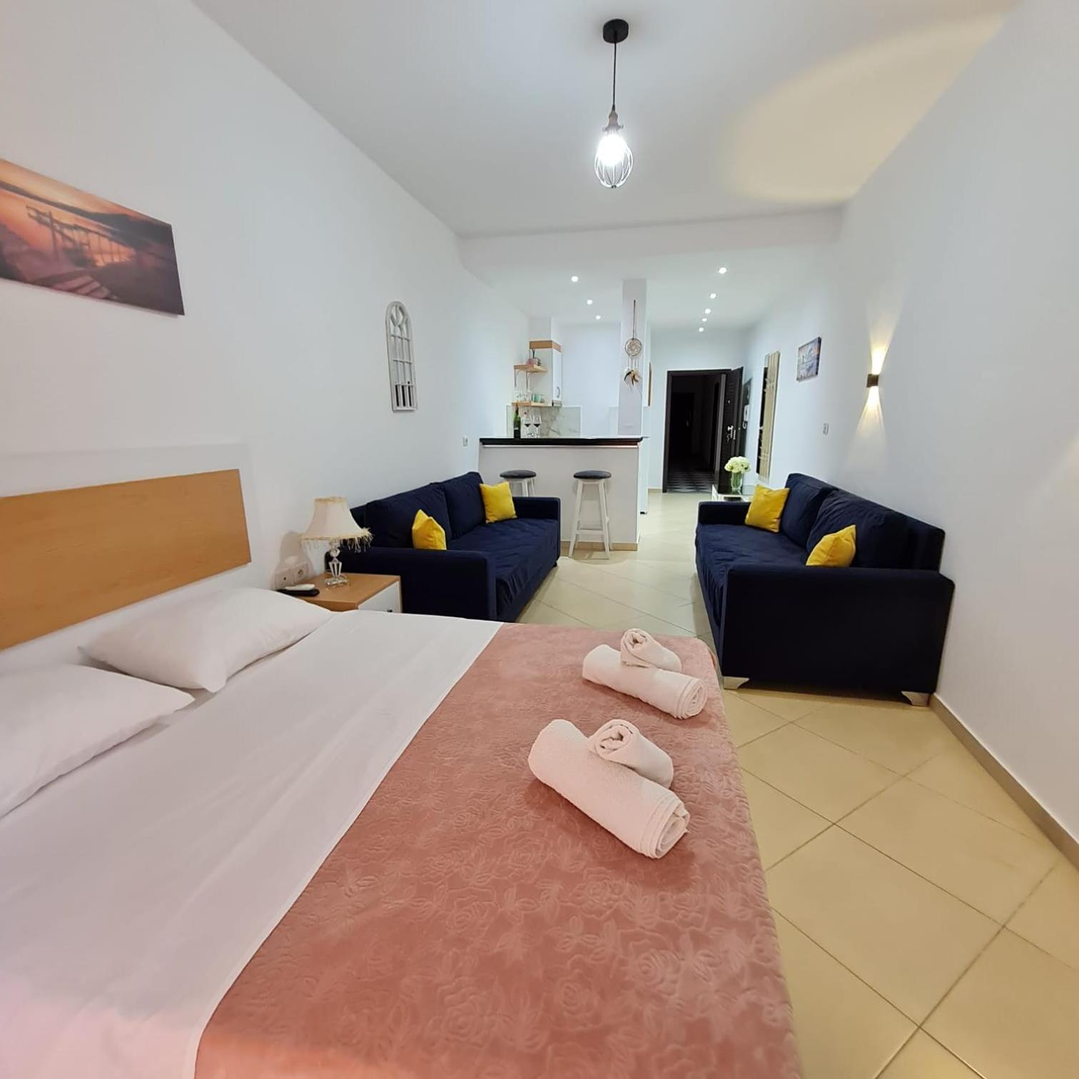 Studio by the beach - Vlore