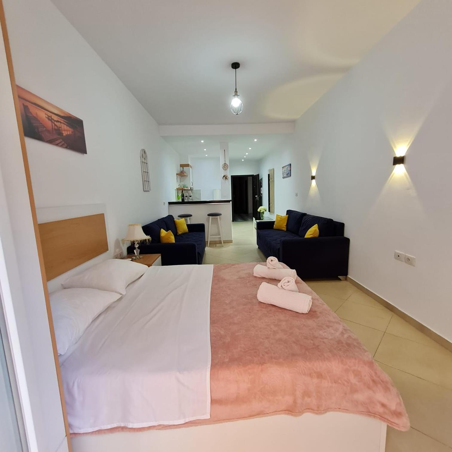 Studio by the beach - Vlore