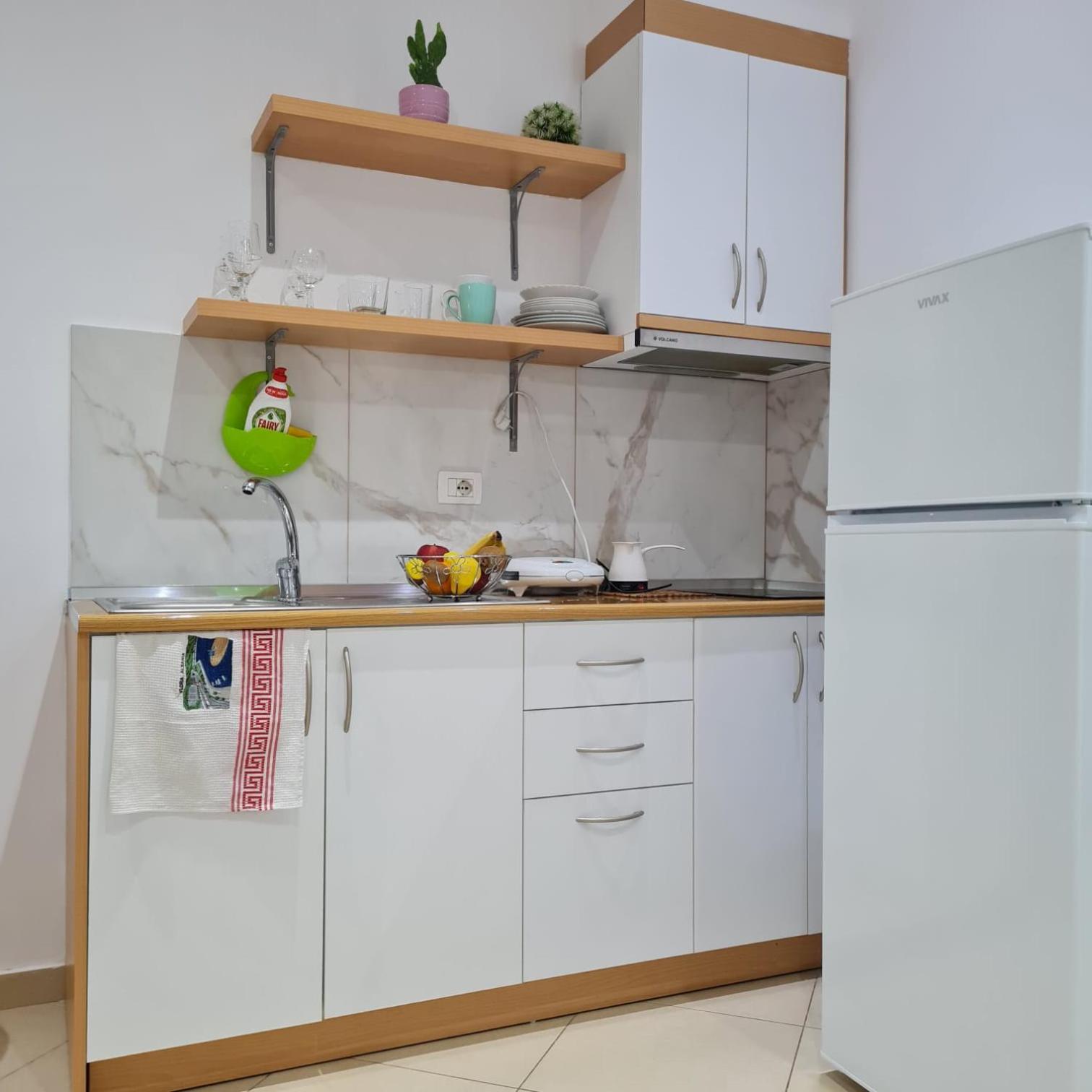 Studio by the beach - Vlore