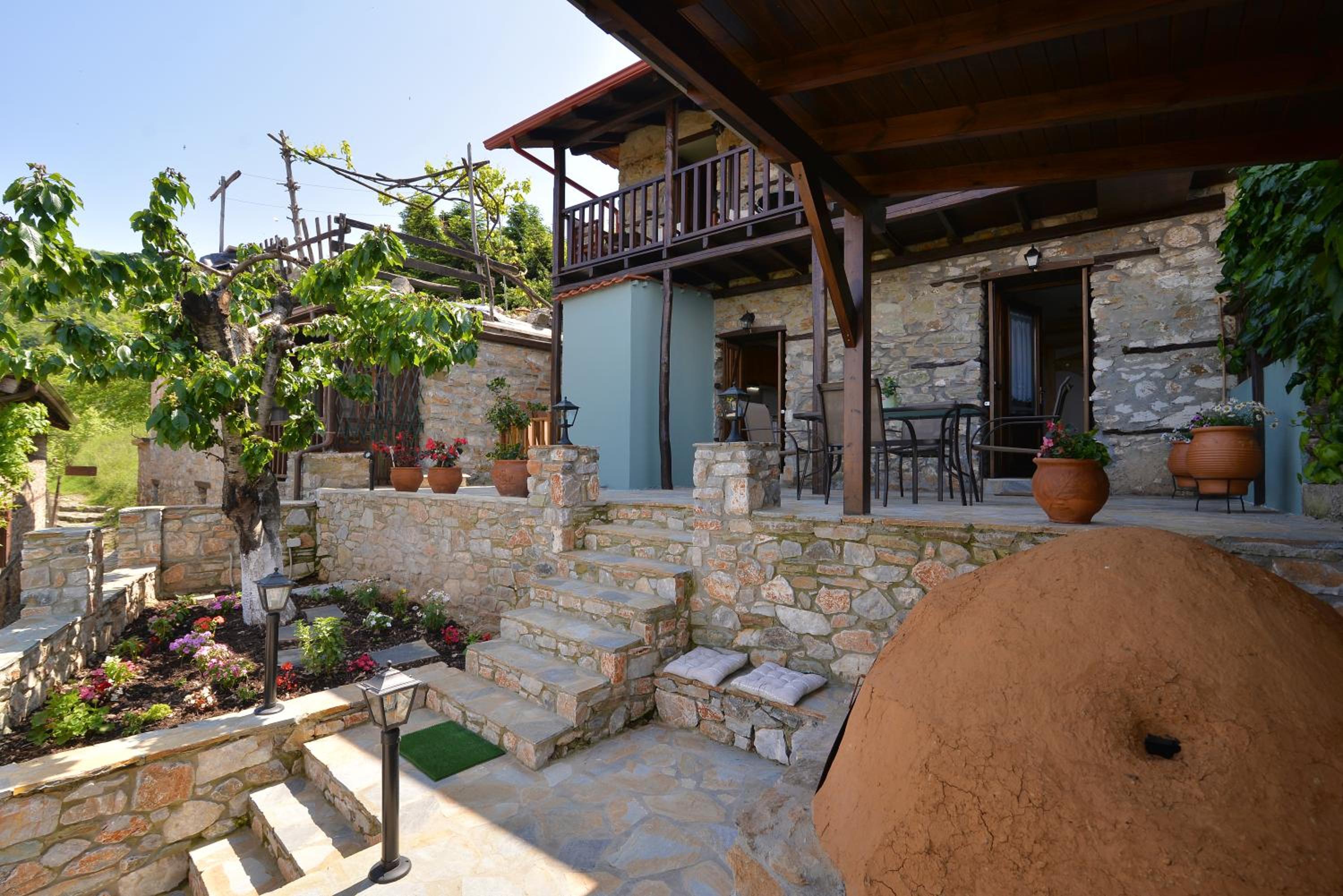 To Patriko Mas Guesthouse-2 view 3