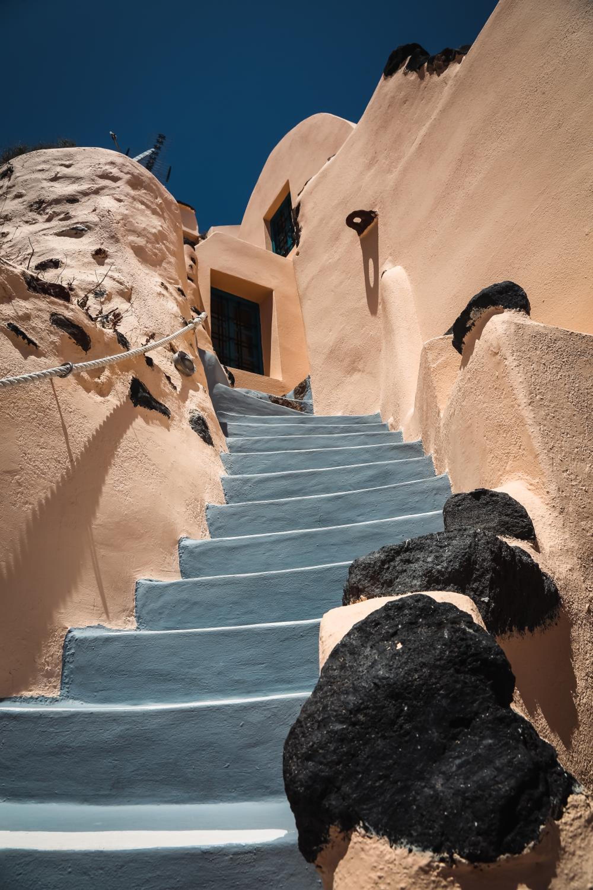 Oia VineyART Homes