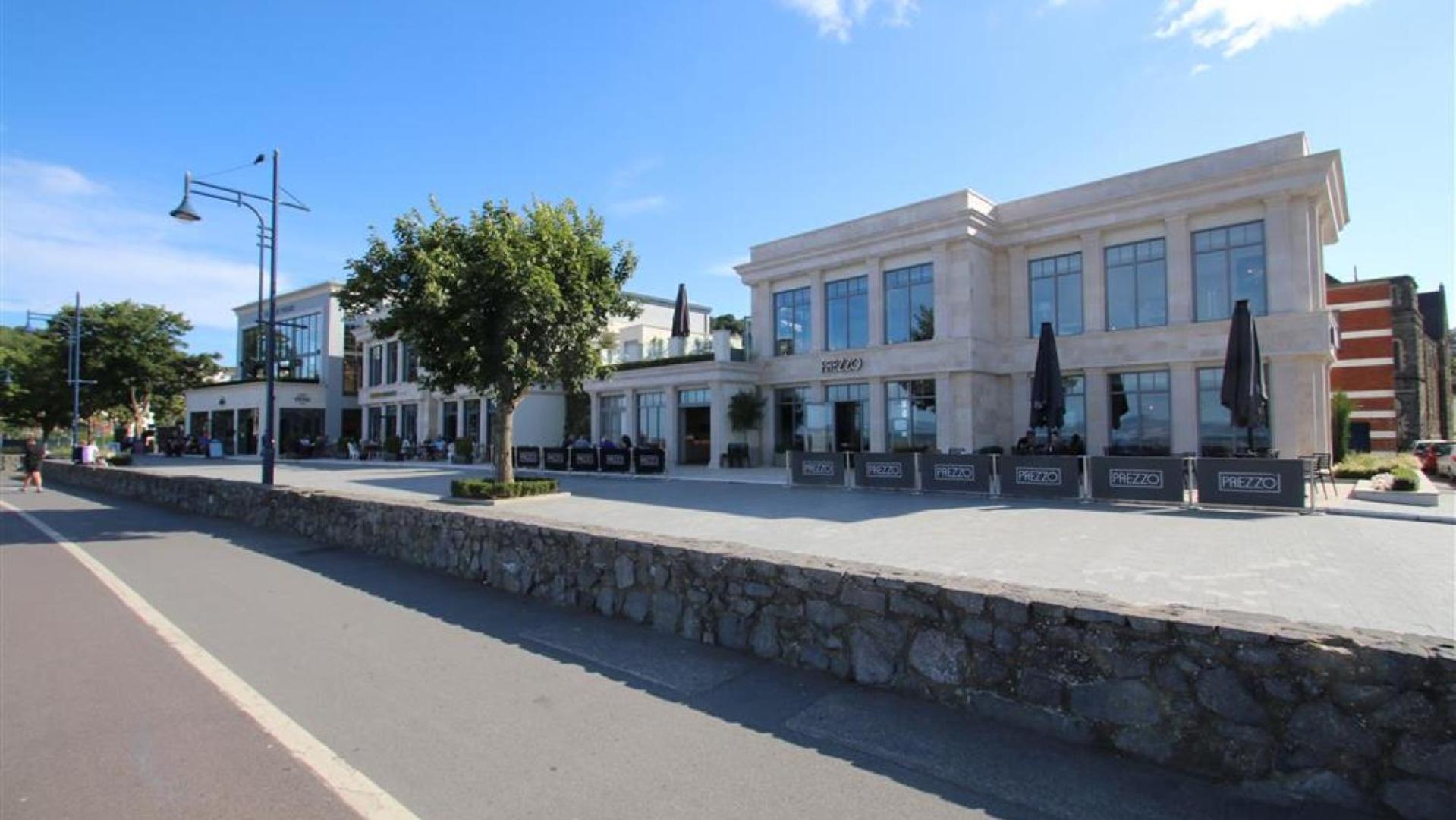 4 Bed in Mumbles oc-hh53