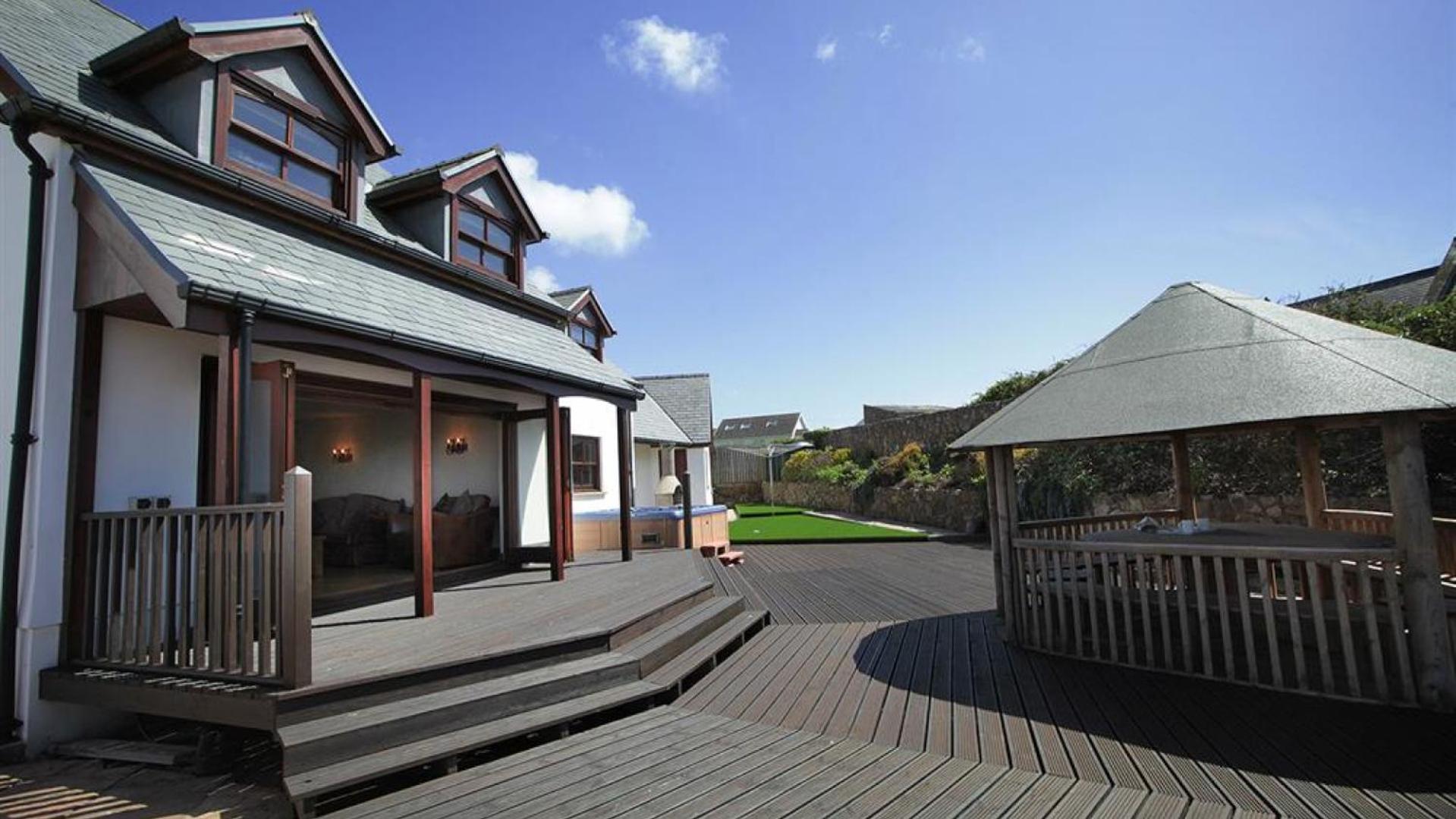 Glebe Farm