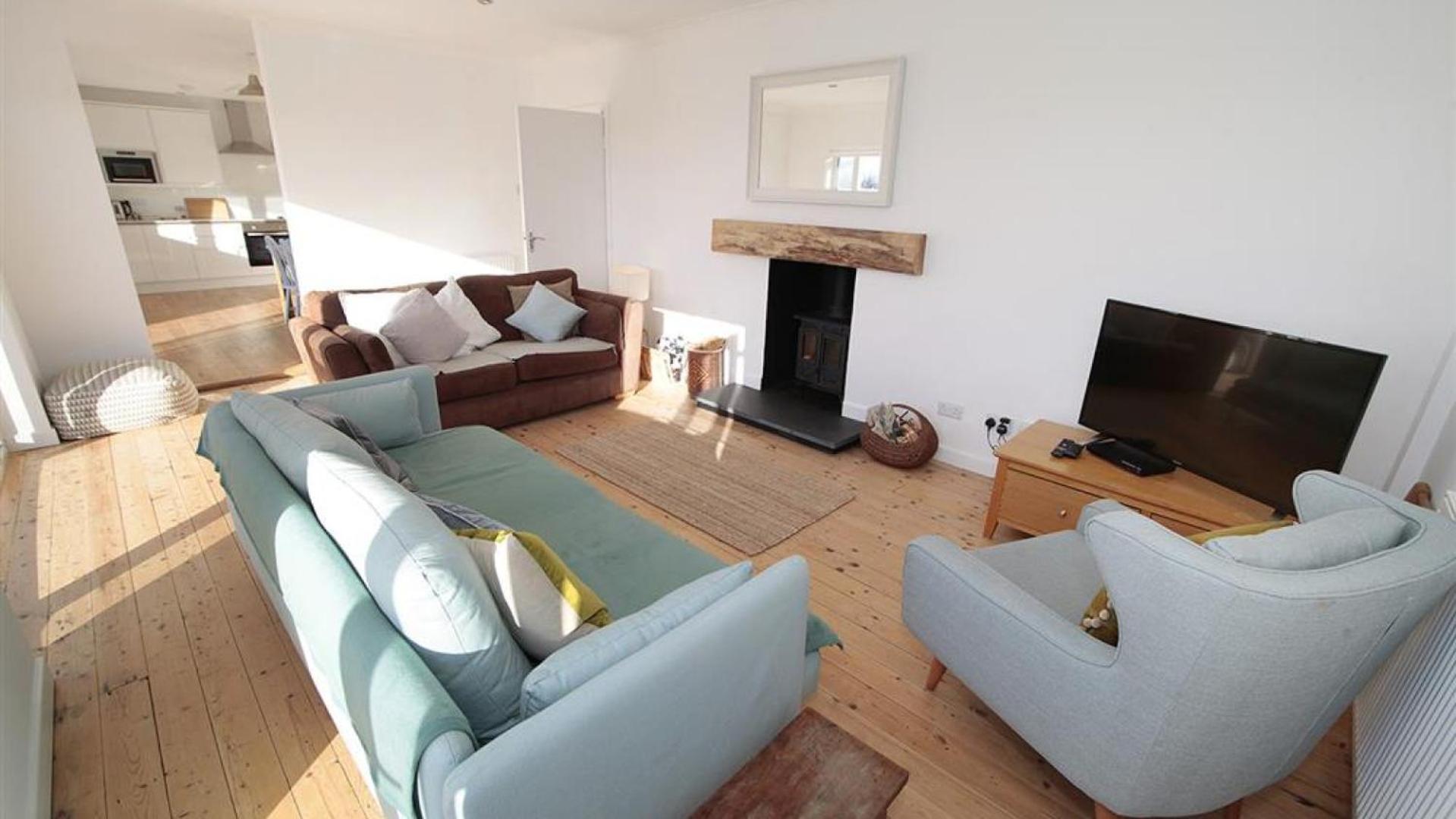 3 Bed in Gower oc-hh2105