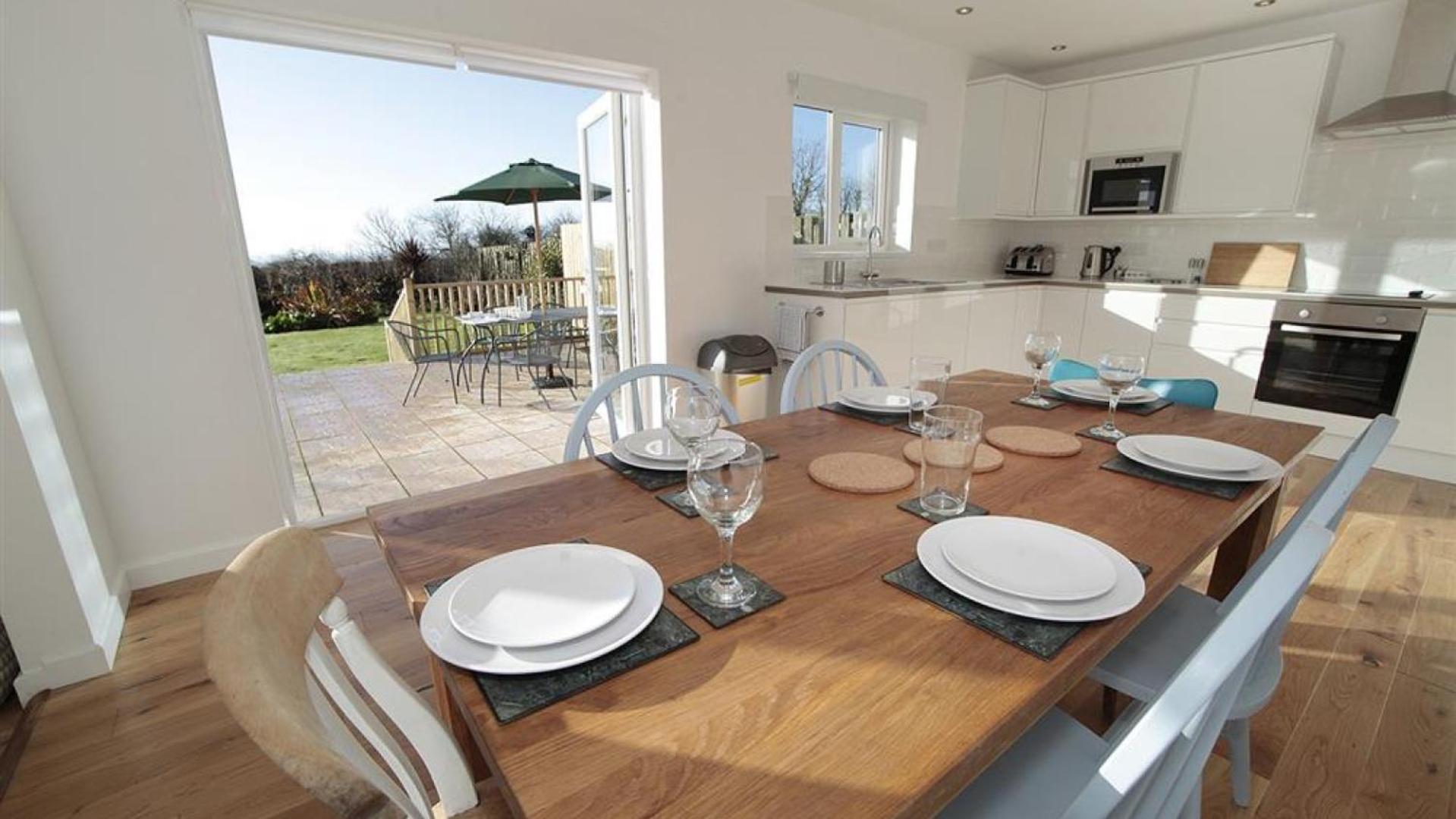 3 Bed in Gower oc-hh2105