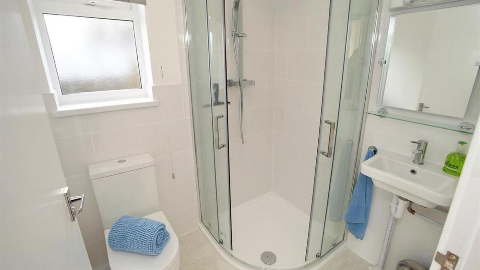 3 Bed in Gower oc-hh2105