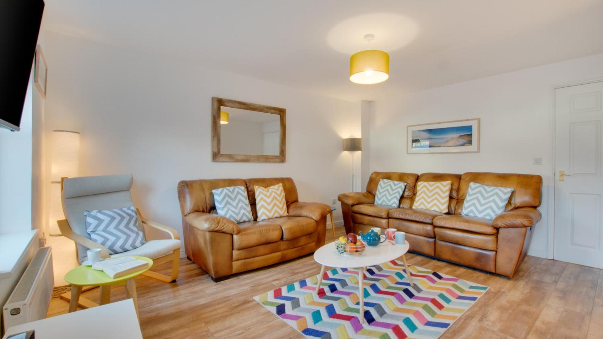 3 Bed in Mumbles oc-hh314 view 3