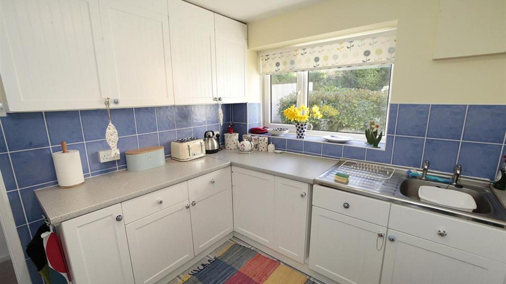 2 Bed in Mumbles oc-hh1203