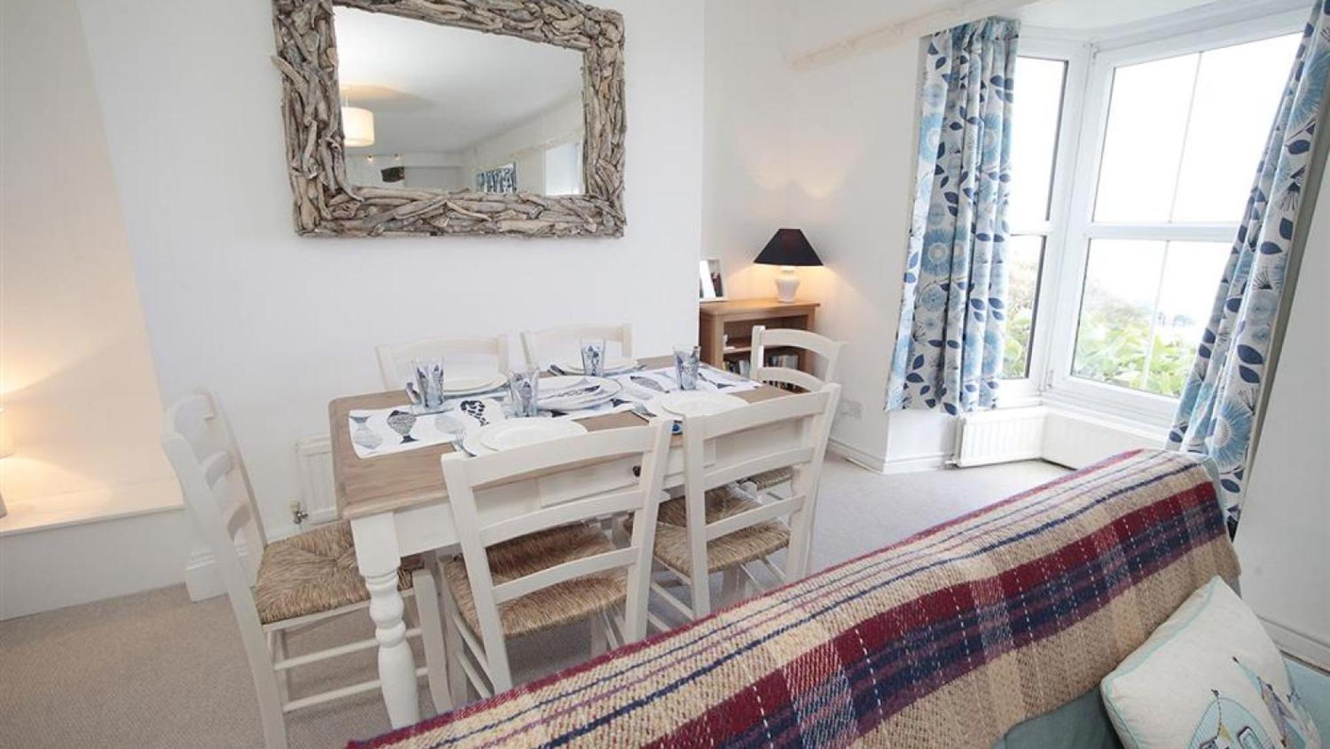 2 Bed in Mumbles oc-hh1203