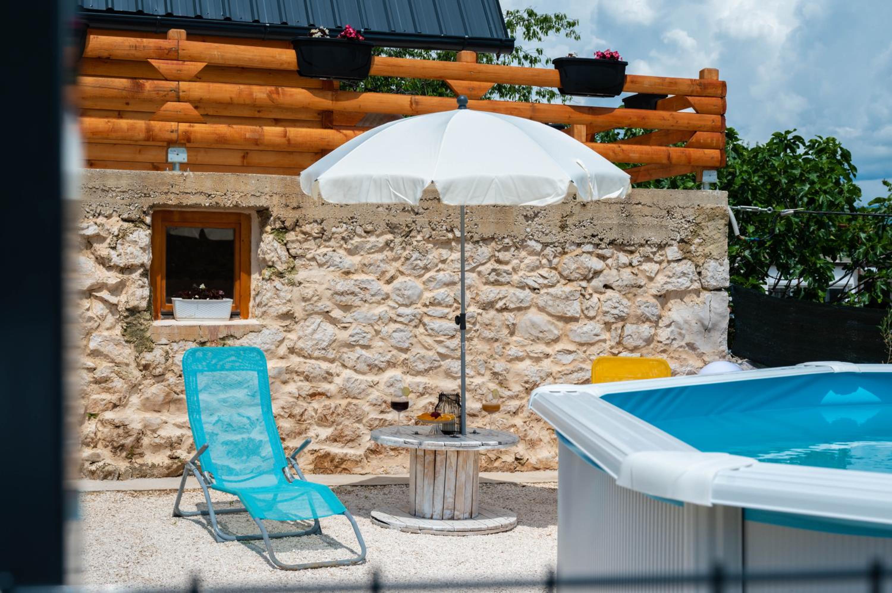 Sweet Cottage