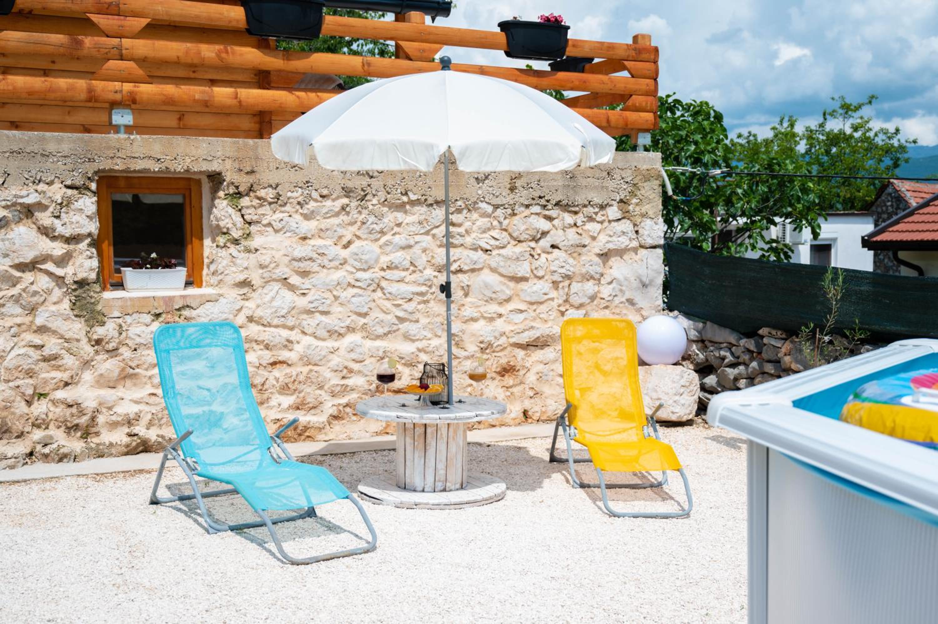 Sweet Cottage
