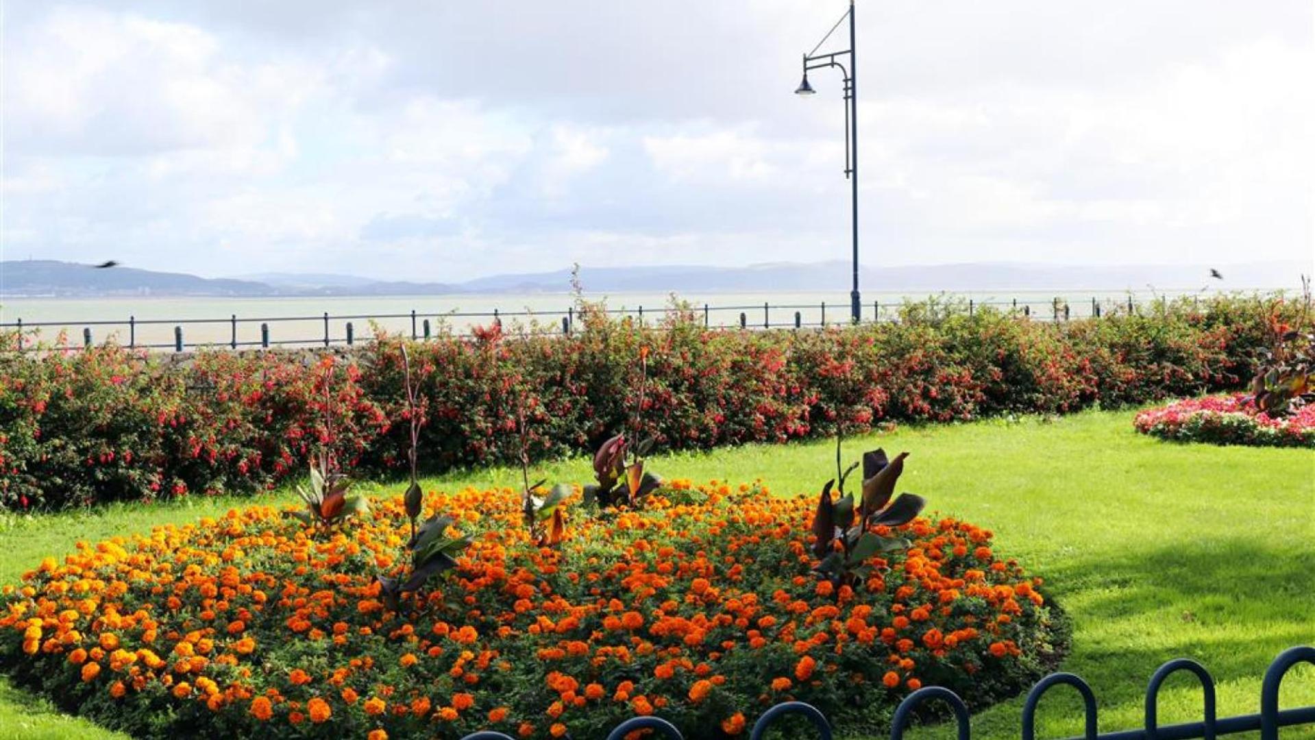 1 Bed in Mumbles oc-hh1205