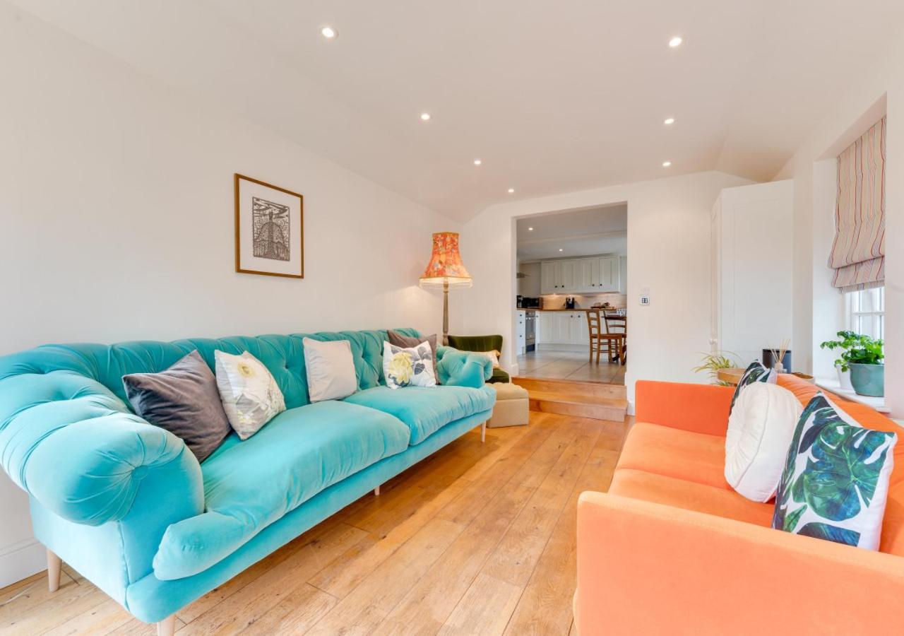 4 Bed in Wangford oc-2tov view 5