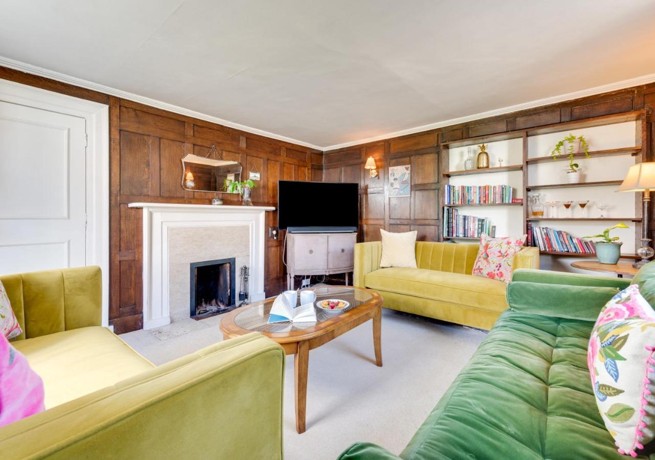 4 Bed in Wangford oc-2tov view 2