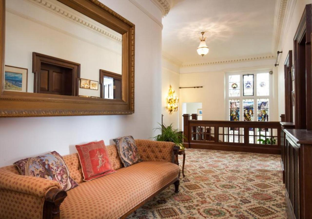 8 Bed in Brixham oc-wolbho
