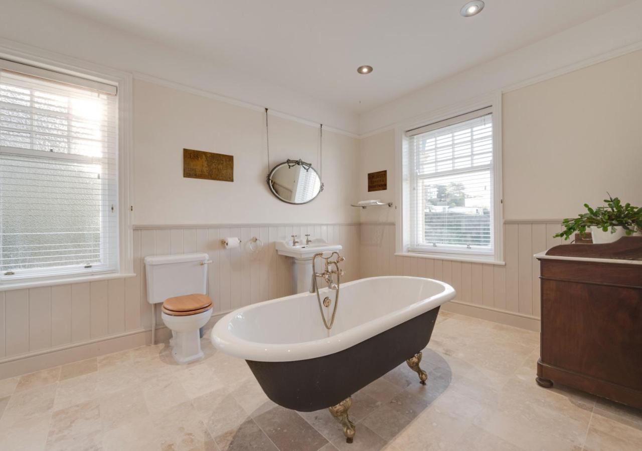 8 Bed in Brixham oc-wolbho