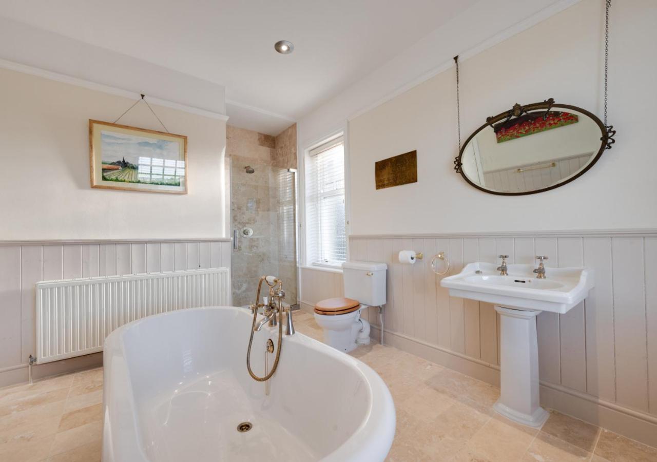 8 Bed in Brixham oc-wolbho