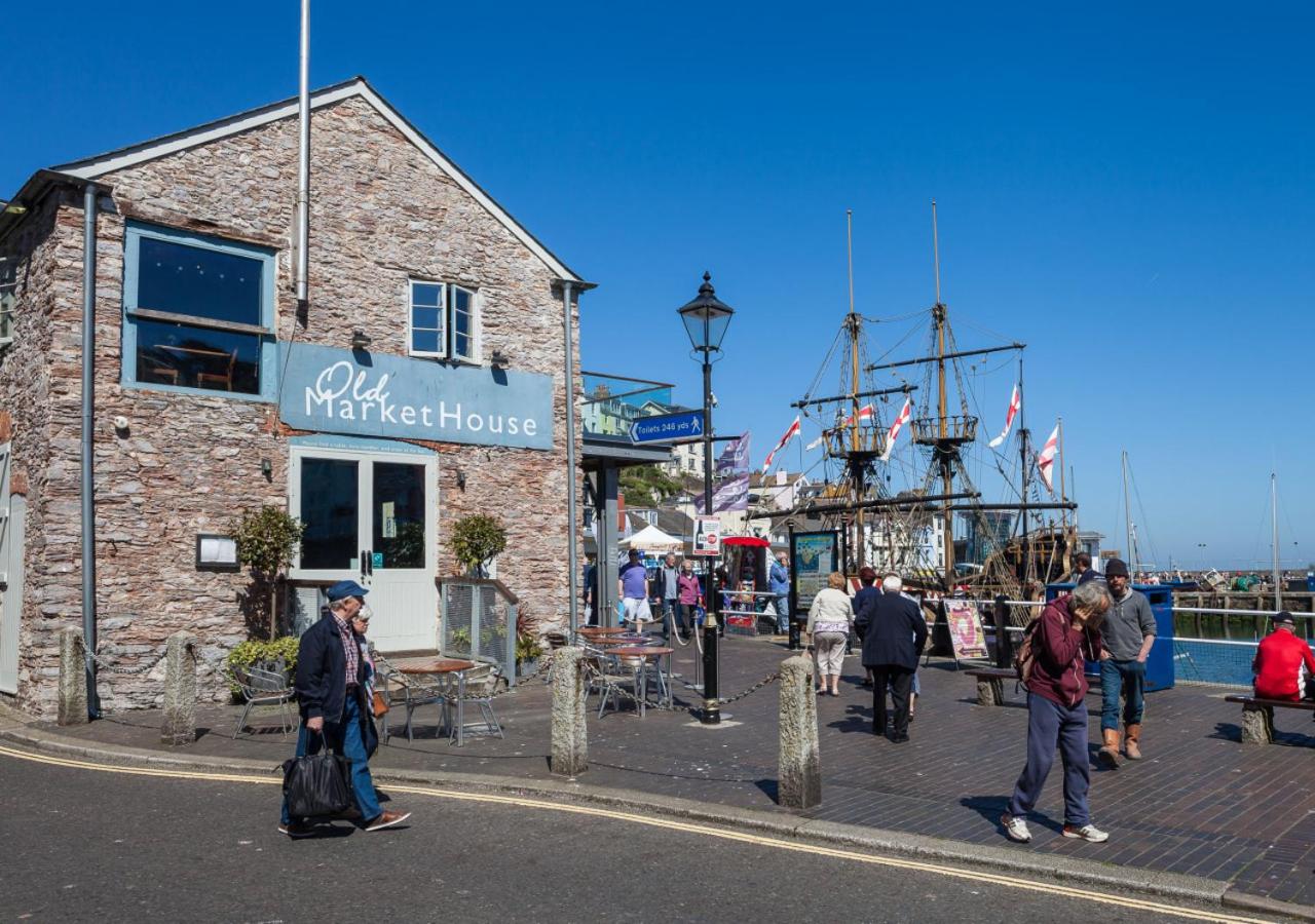 8 Bed in Brixham oc-wolbho