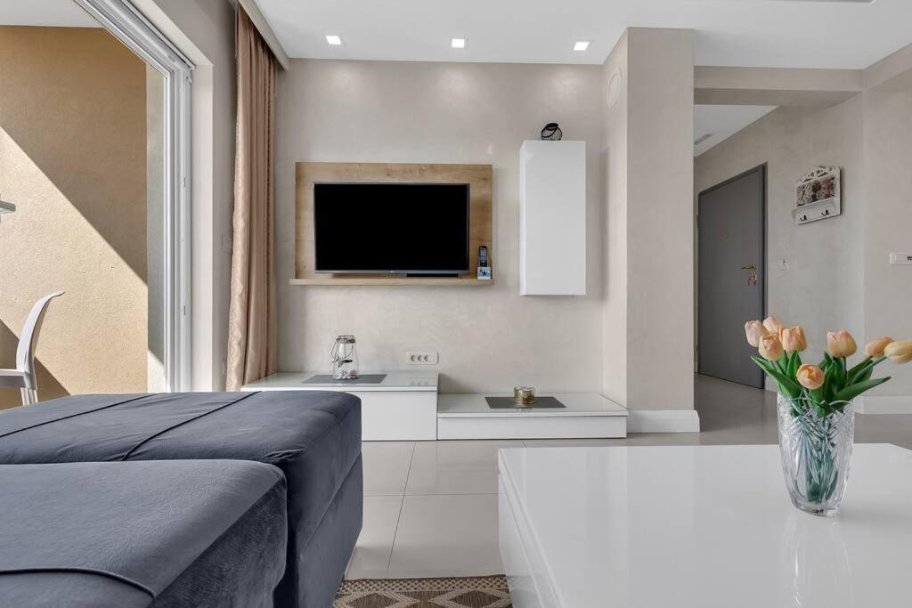 Apartment Hrvoje -nur 50m bis zum Meer - Makarska Exklusiv photo 4