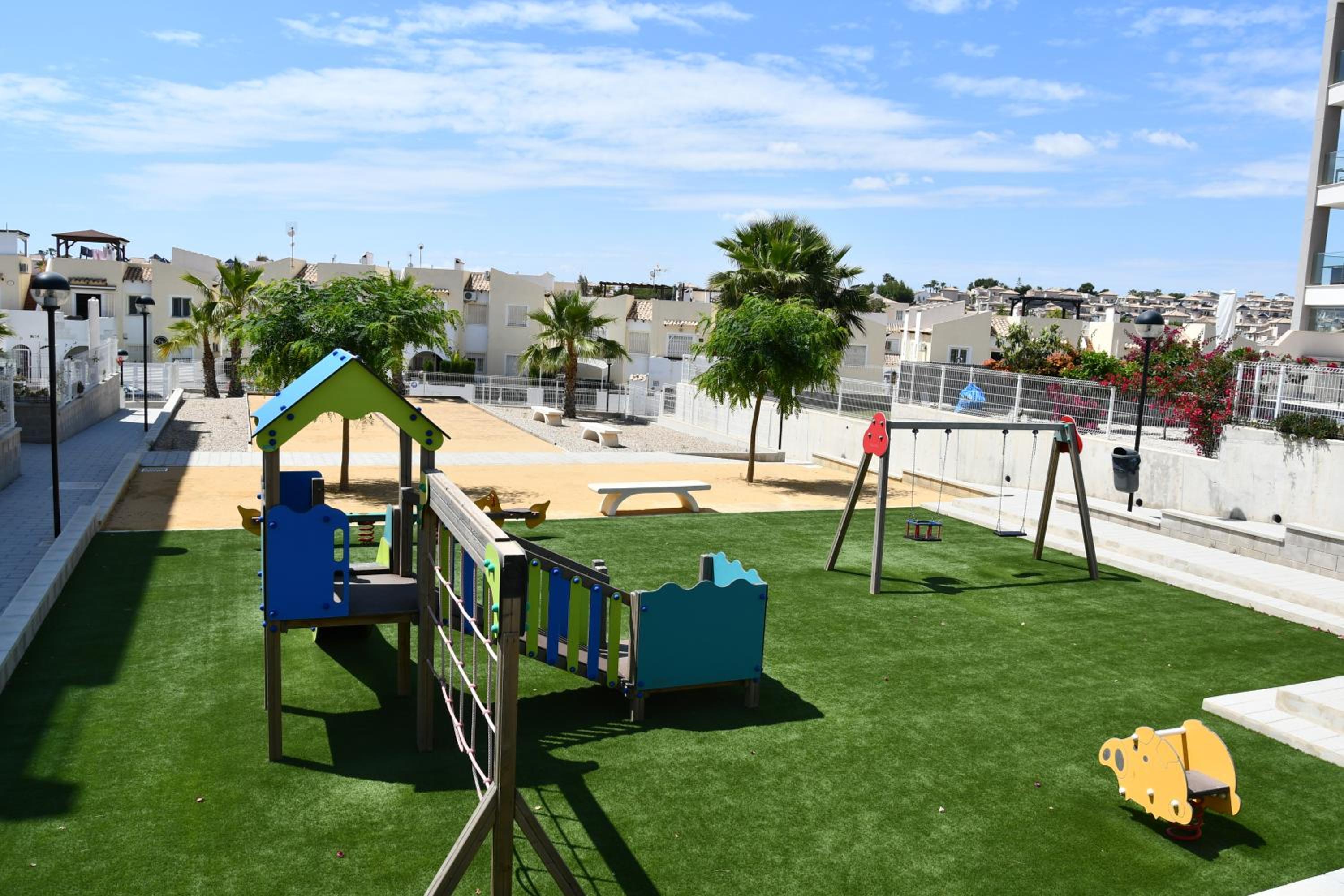 Luxurious flat & private rooftop in Villamartin Orihuela Costa