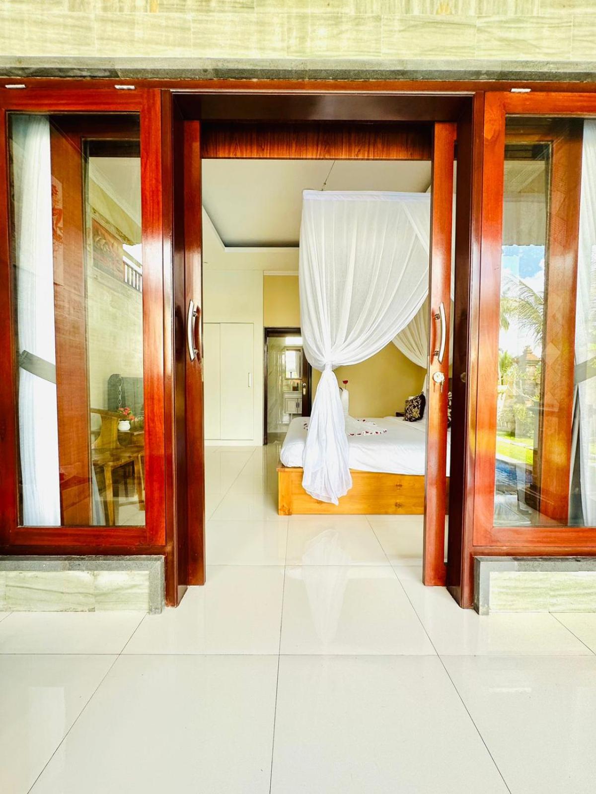 Akatara Ubud Villa view 4