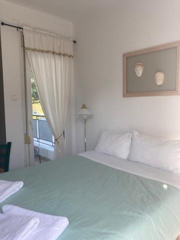 Coastal Apartments - Cozy Seaside Stay in Volos view 4