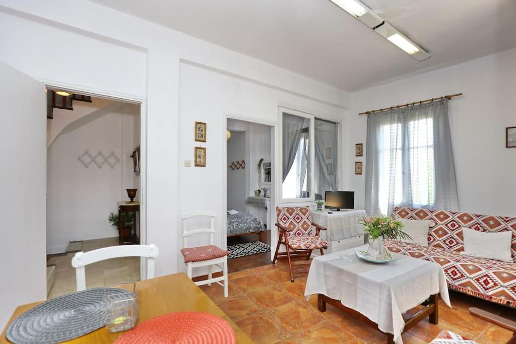 Nest Apartment at the port