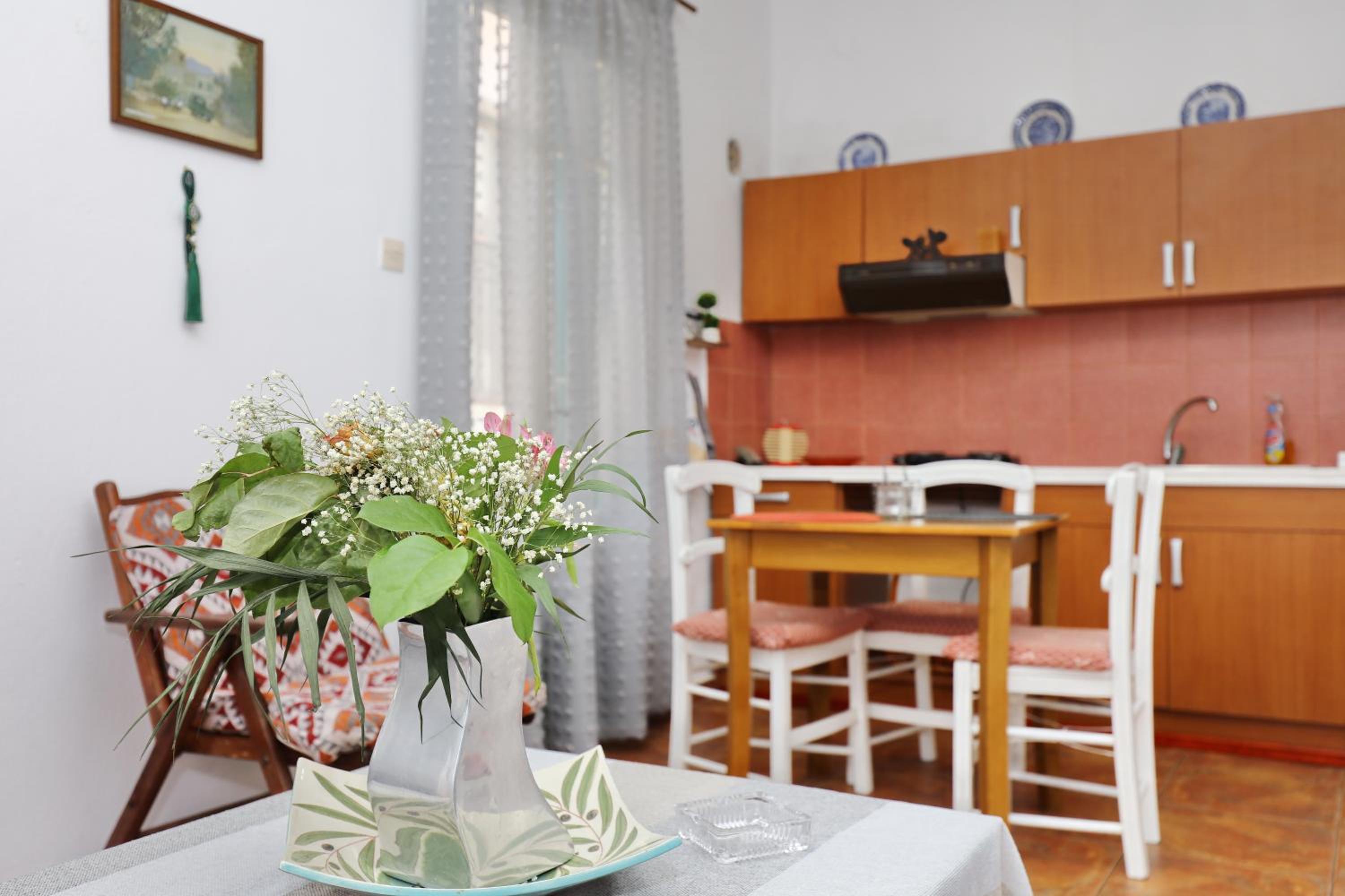 Nest Apartment at the port