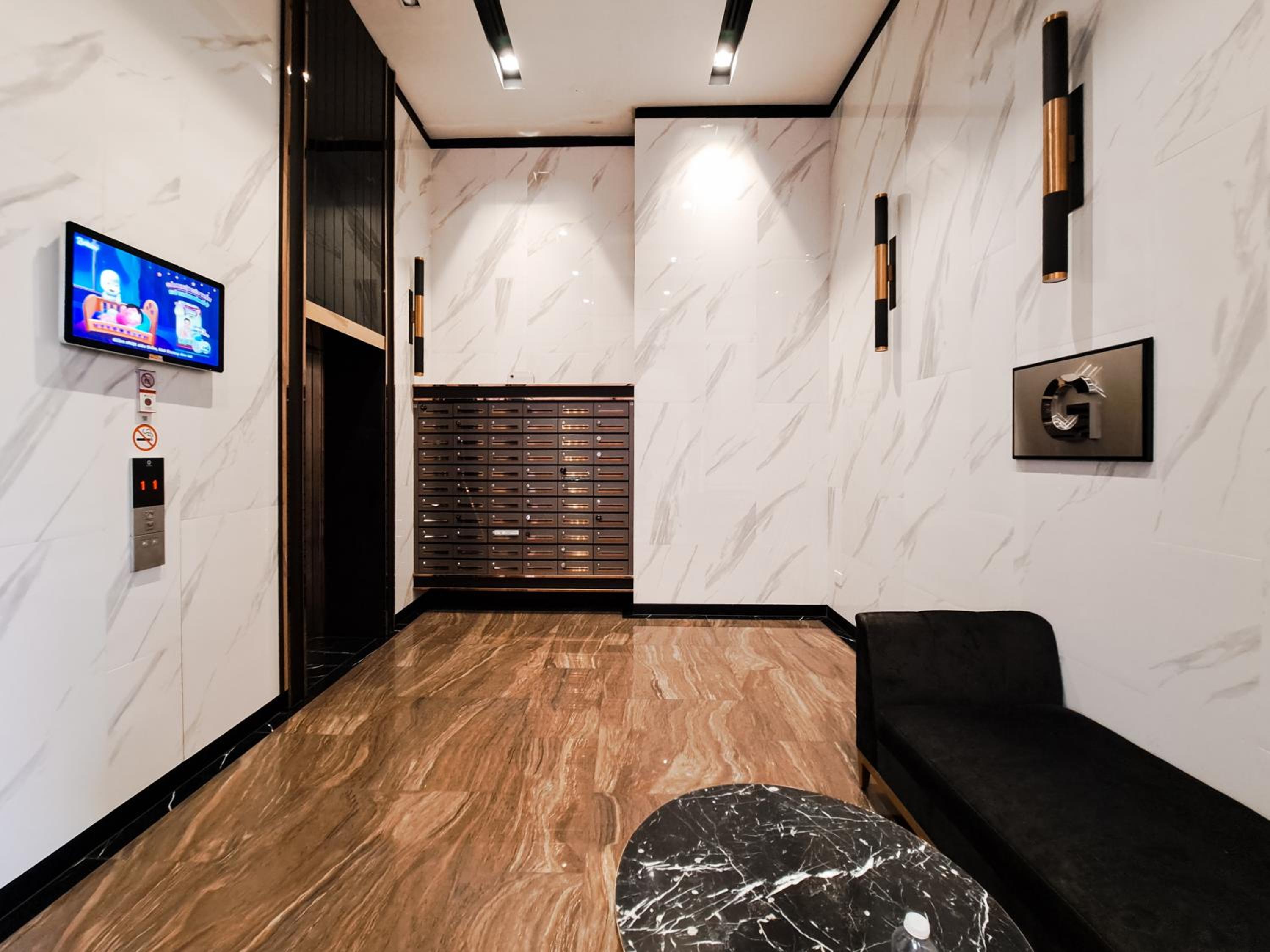 January Apartment