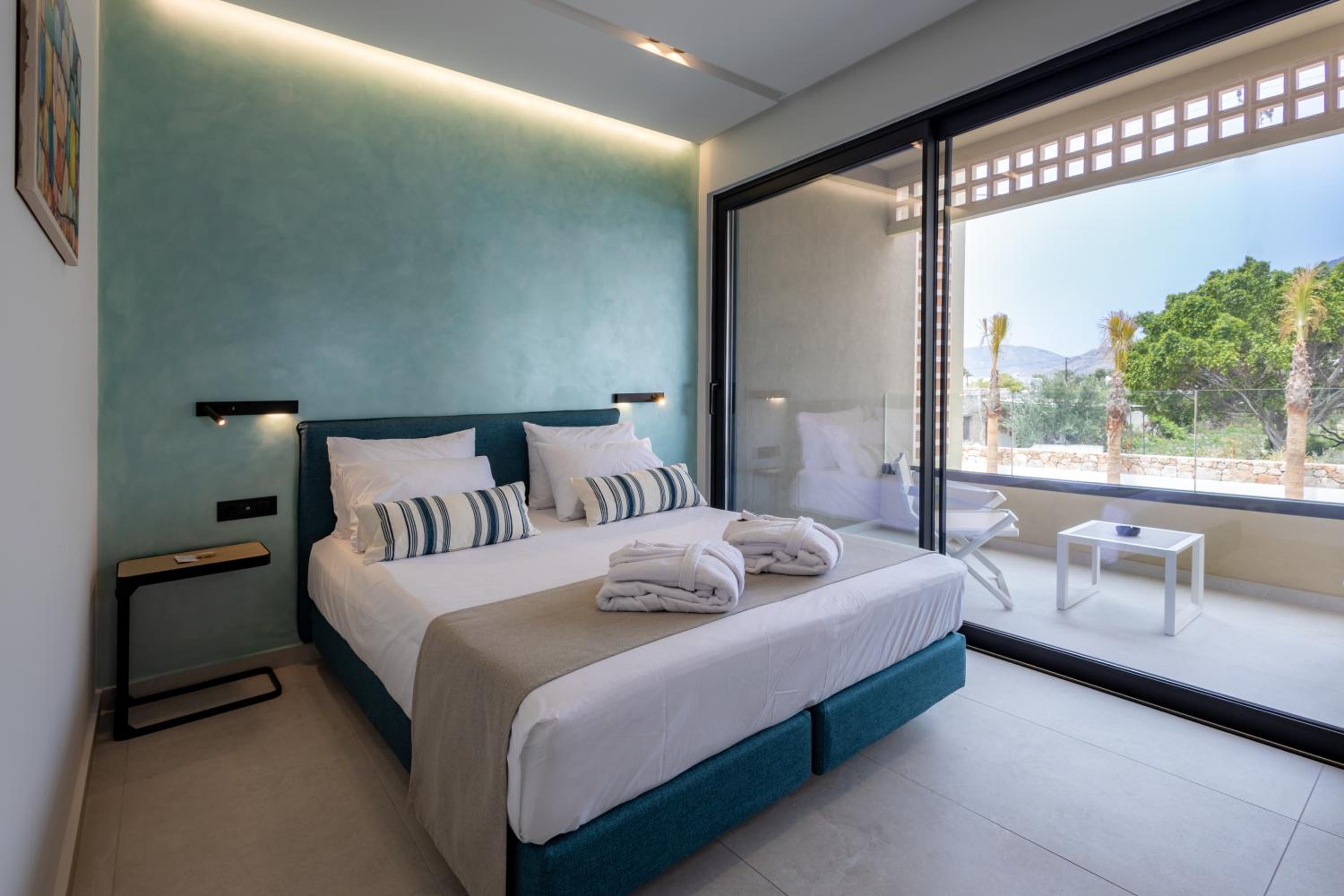 STALèA Luxury Villa photo 3