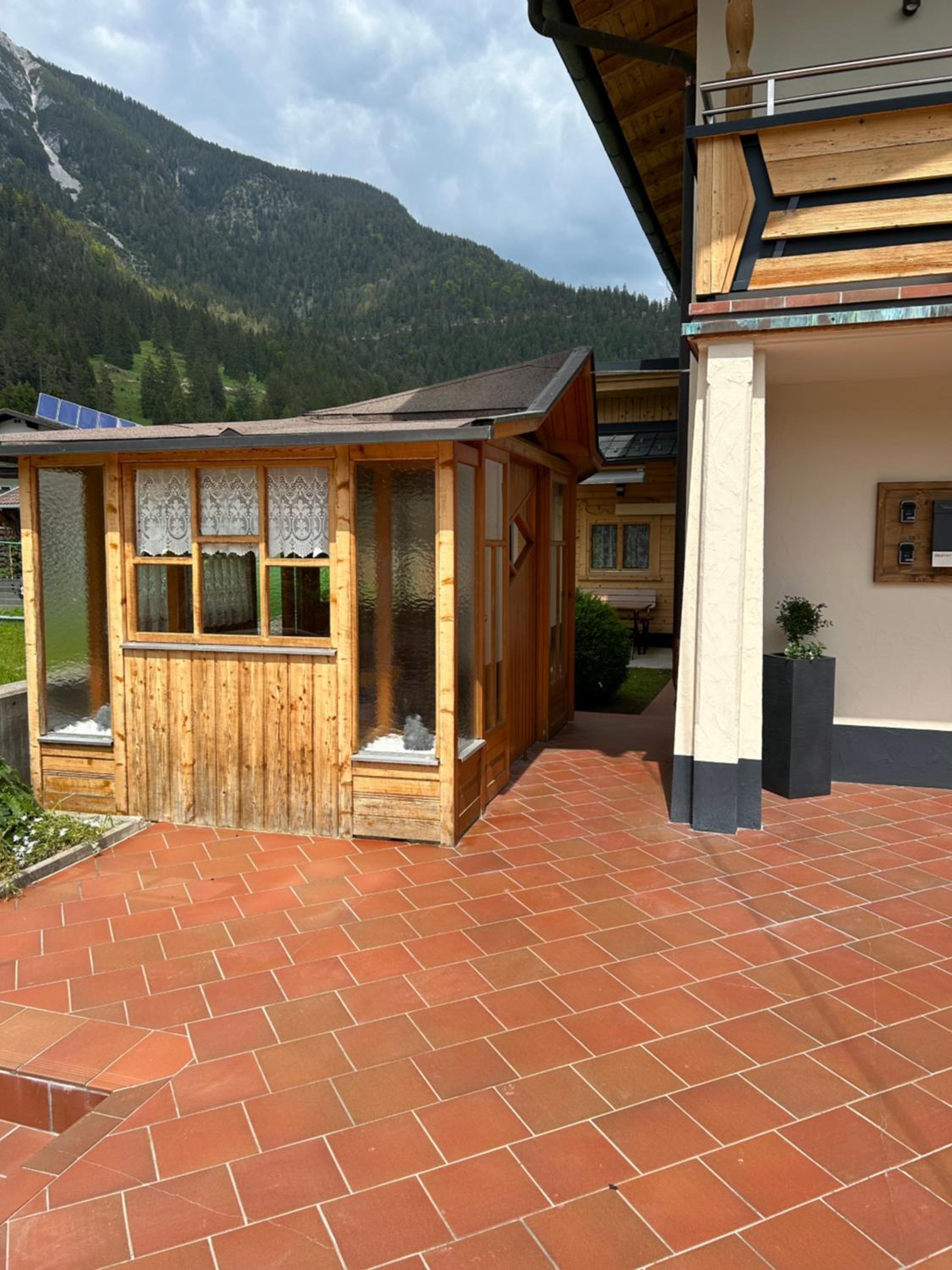 Ferienwohnungen LODGE-B