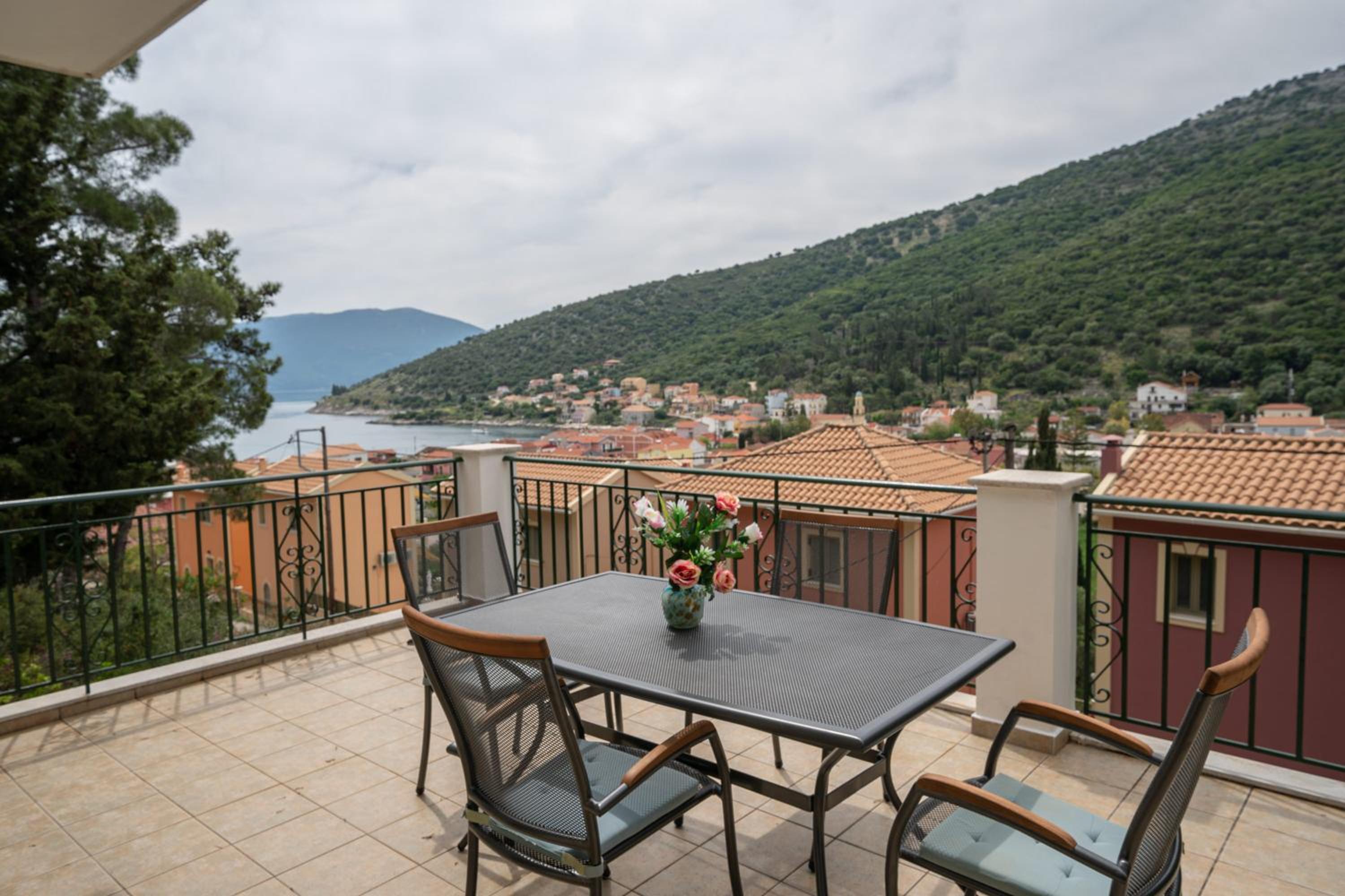 Faos Luxury Apartments