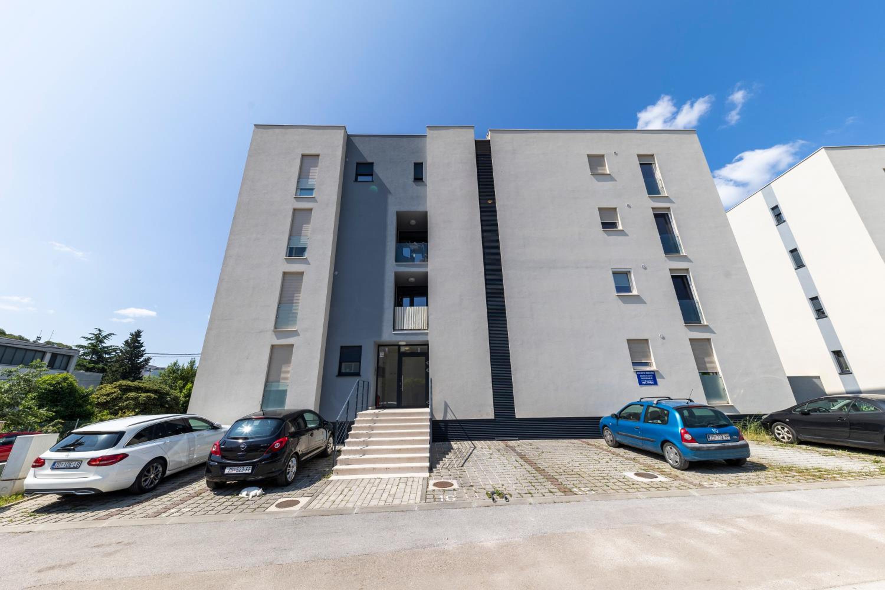 LuSea Apartment