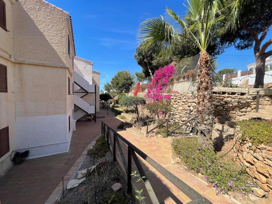 Cosy Spanish sea view apartment