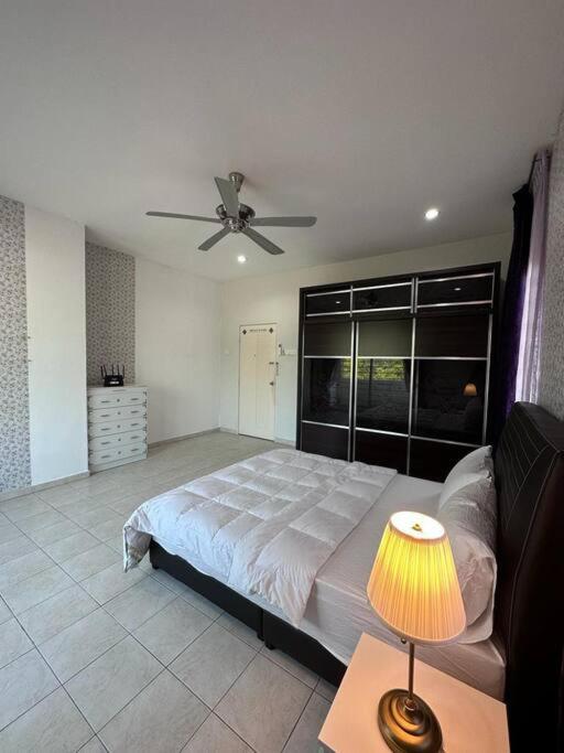 Ipoh Luxury Spacious Corner Home photo 4