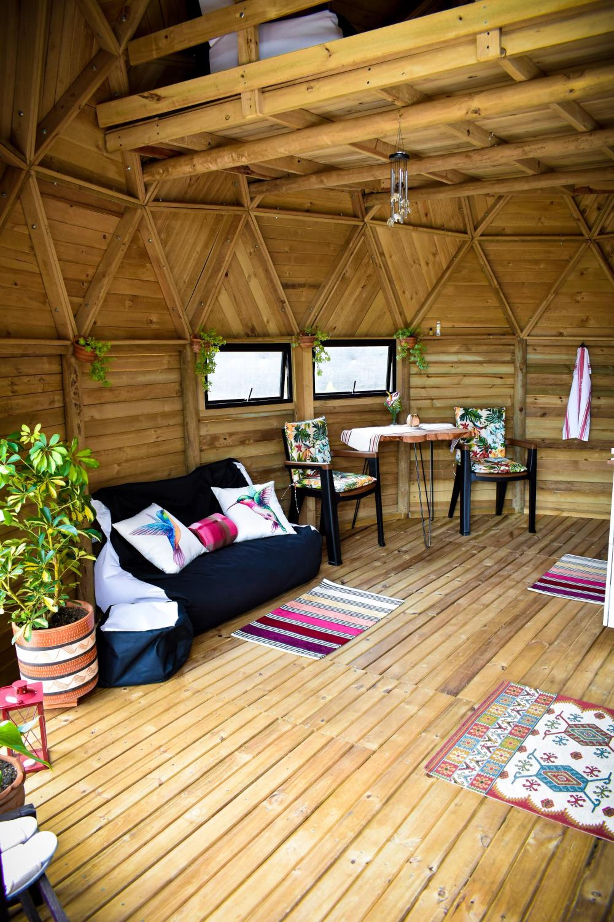 Unique Glamping / Domo Betsaida
