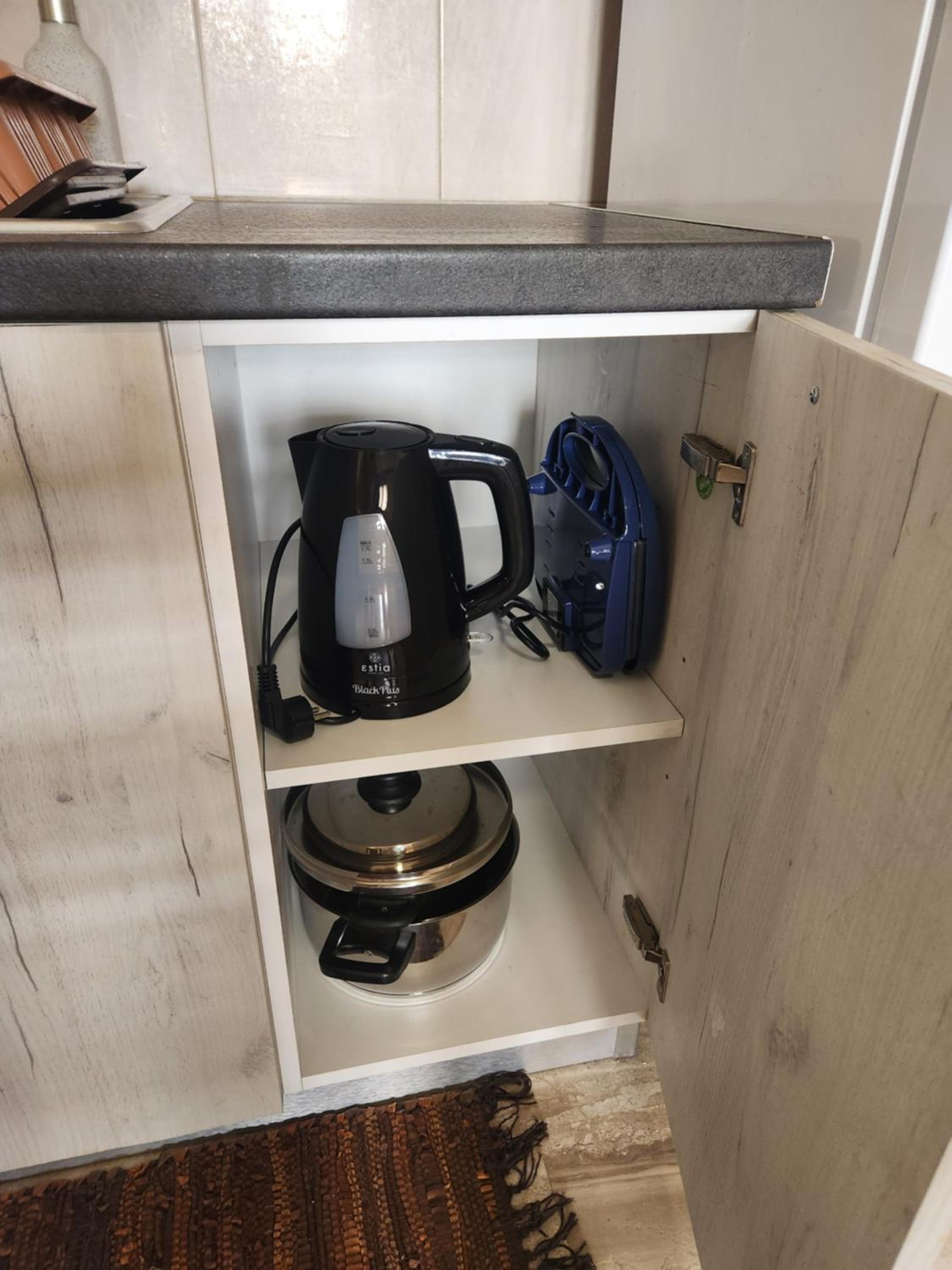 Cozy apartment in Nea Kios
